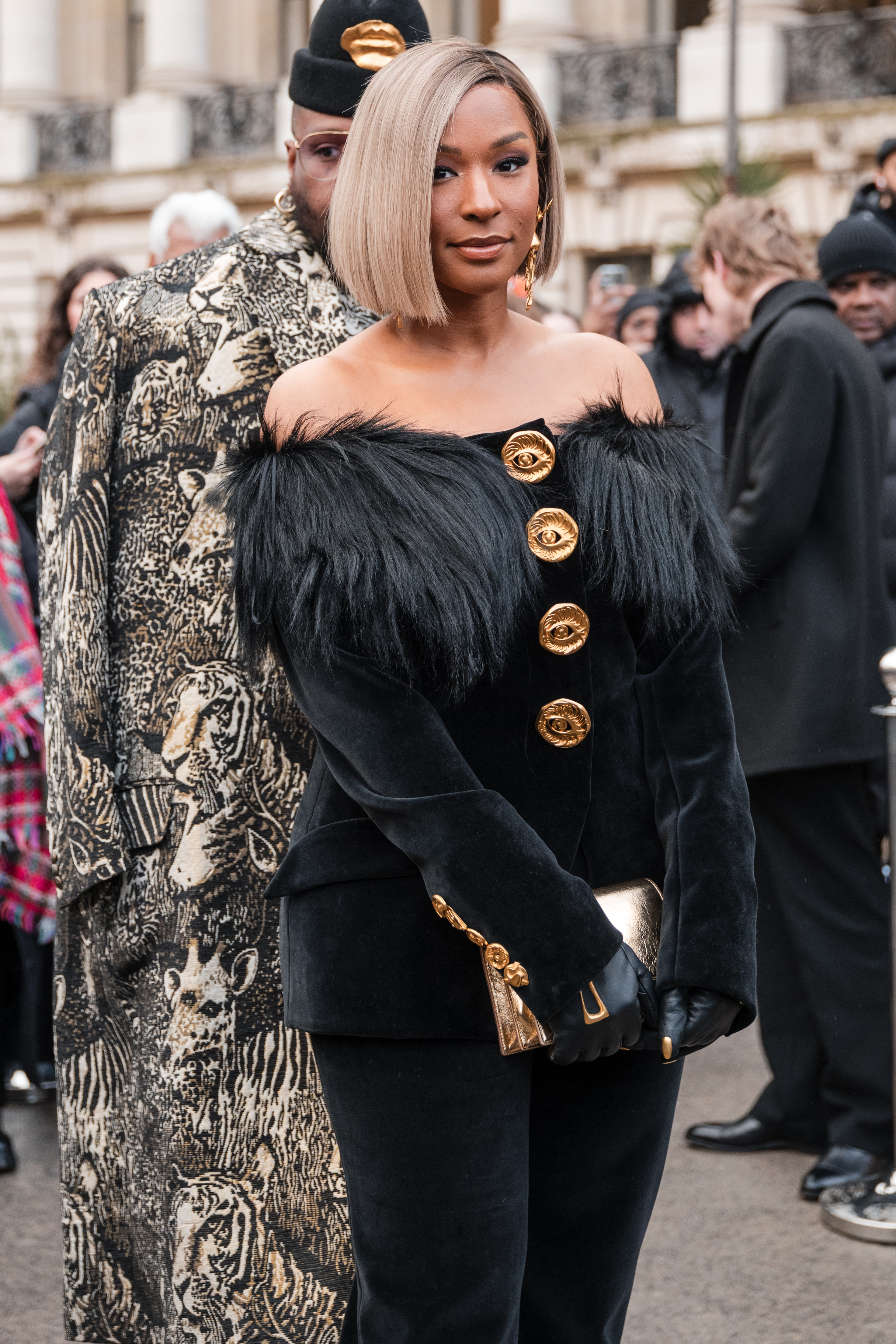 Savannah James besucht die Pariser Modewoche am 22. Januar 2024 in Paris, Frankreich | Quelle: Getty Images