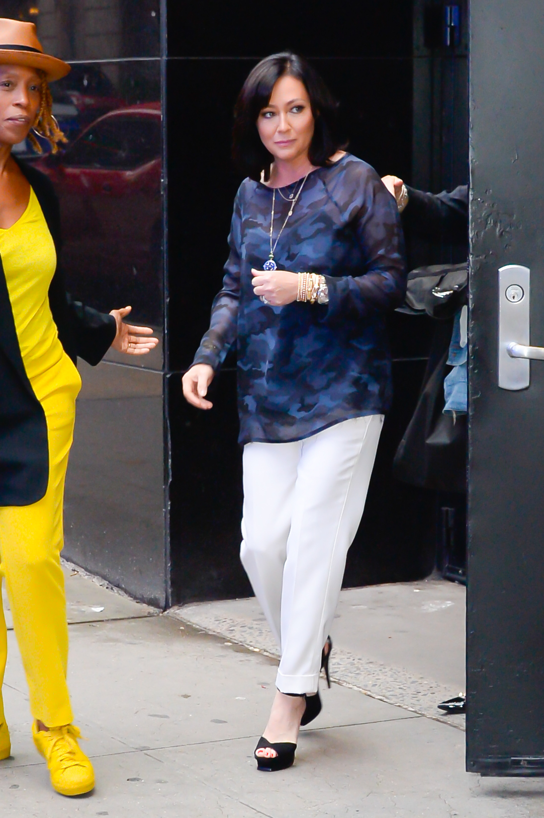 Shannen Doherty wird am 13. September 2018 vor den Studios von "Good Morning America" in New York City gesichtet. | Quelle: Getty Images