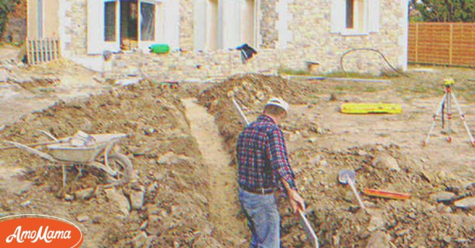 Harry erfüllte den letzten Wunsch seiner Oma und renovierte ihr Haus, nur, um darin einen versteckten Keller zu finden. | Quelle: Shutterstock