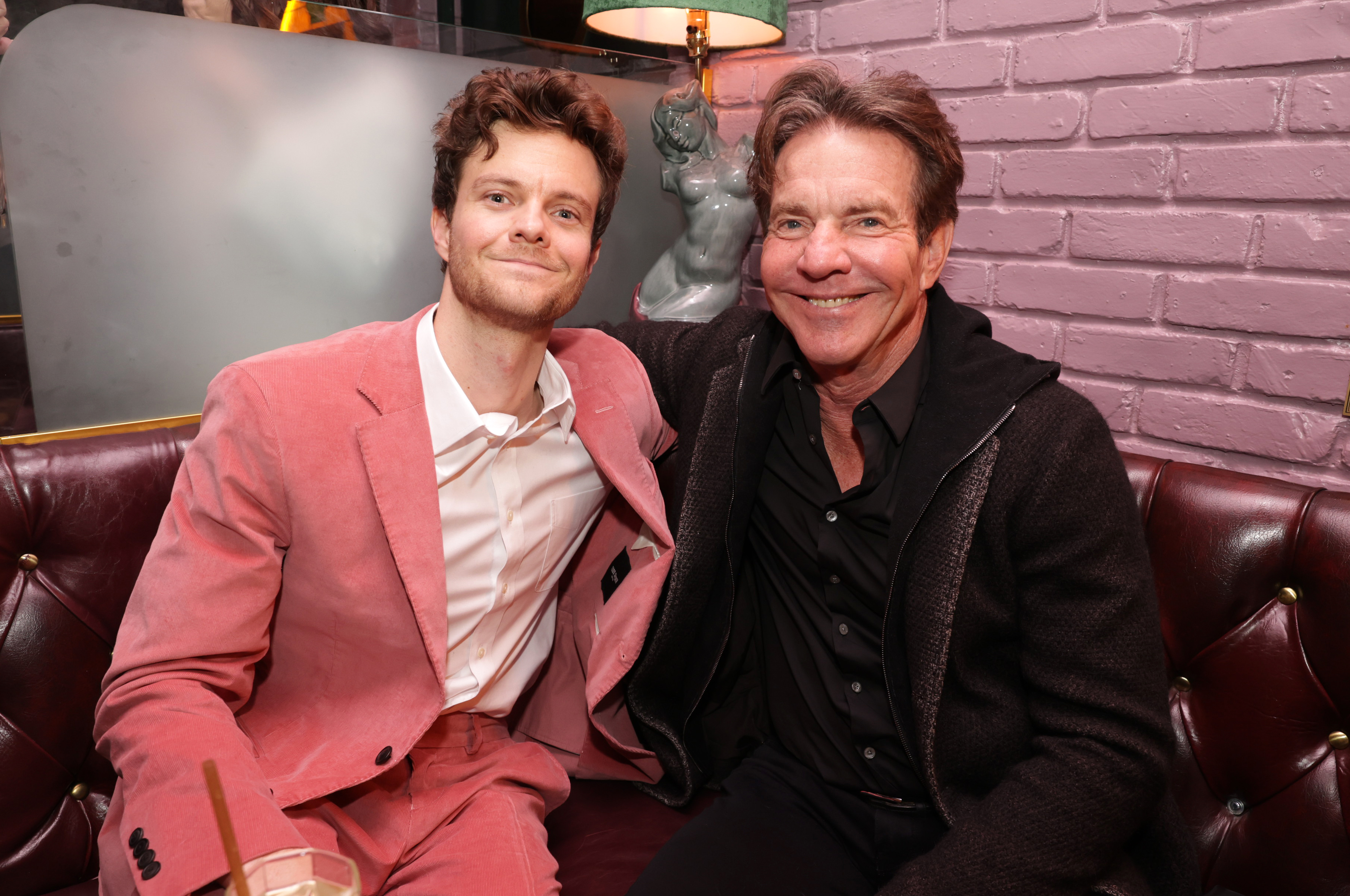 Jack und Dennis Quaid bei der Golden Globes After-Party in Beverly Hills, Kalifornien am 7. Januar 2024 | Quelle: Getty Images