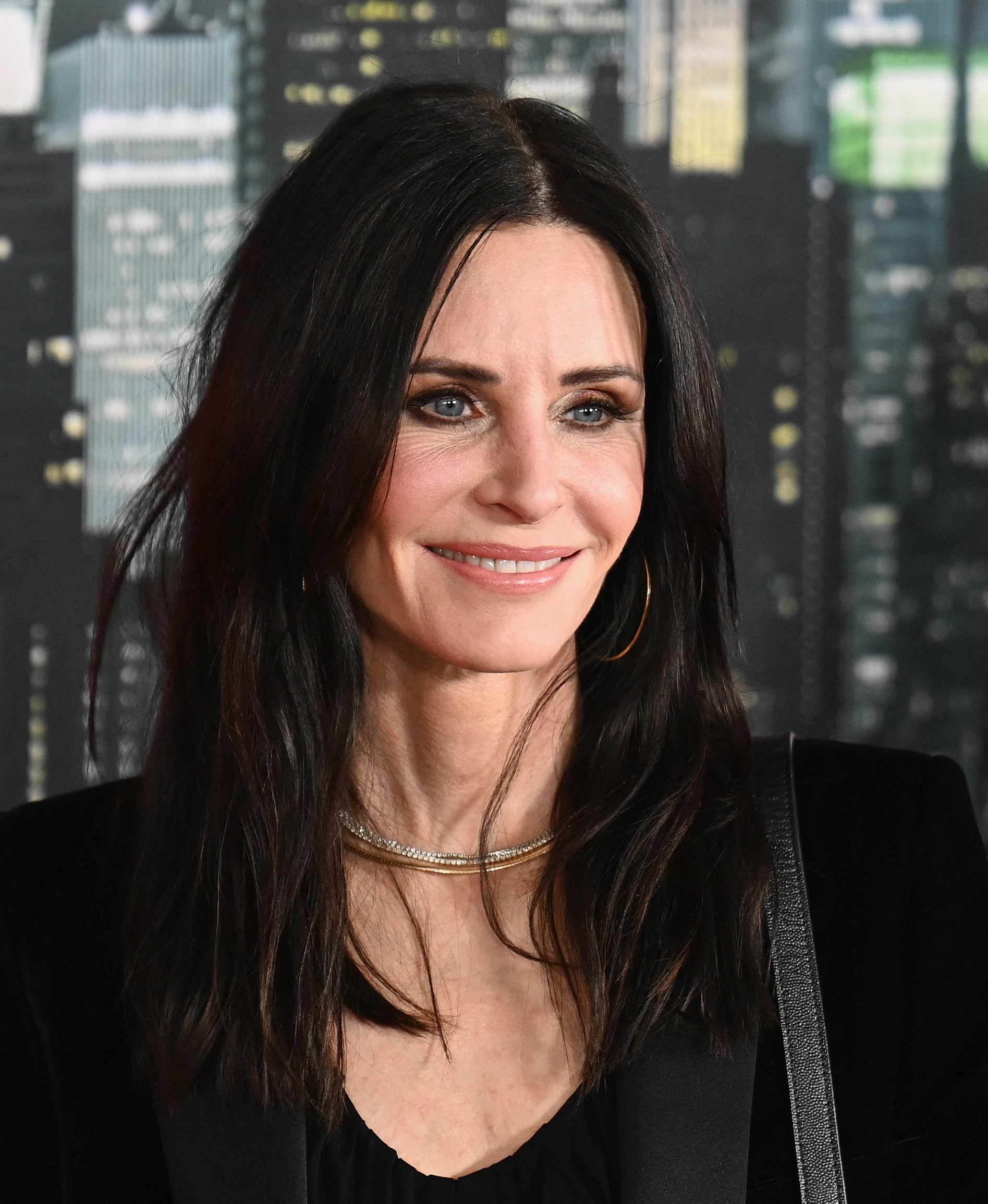 Courteney Cox bei ihrer Ankunft zur Weltpremiere von „Scream VI“, 2023 | Quelle: Getty Images