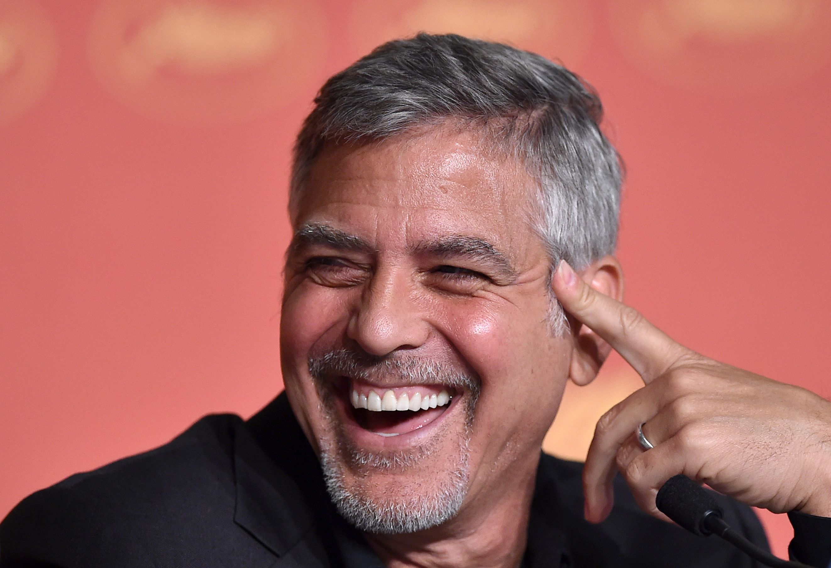 George Clooney bei einer Pressekonferenz für "Money Monster" während der 69. Filmfestspiele von Cannes in Cannes, Frankreich am 12. Mai 2016 | Quelle: Getty Images