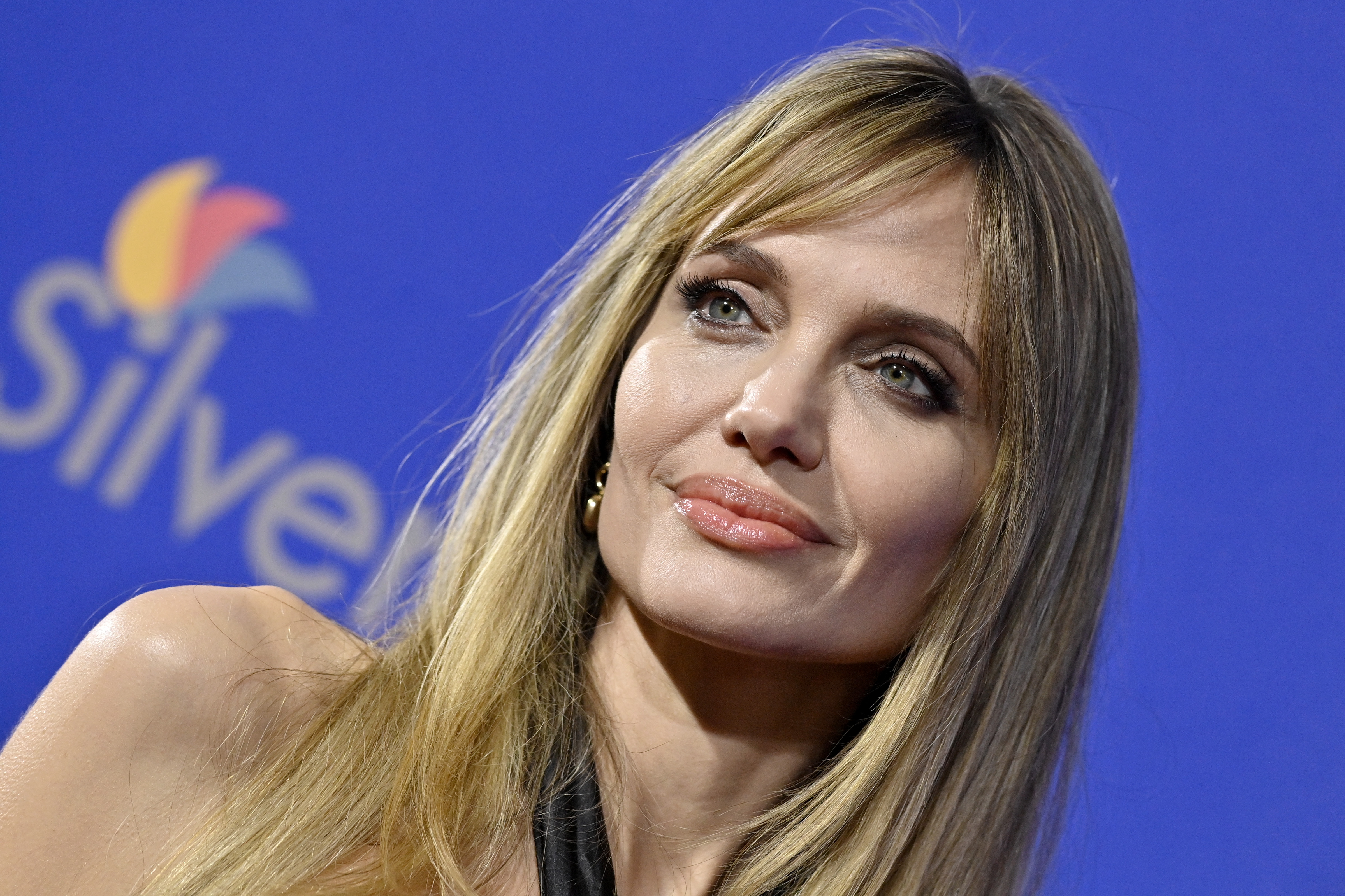 Angelina Jolie besucht die 36th Annual Palm Springs International Film Festival Film Awards am 03. Januar 2025 in Palm Springs, Kalifornien. | Quelle: Getty Images