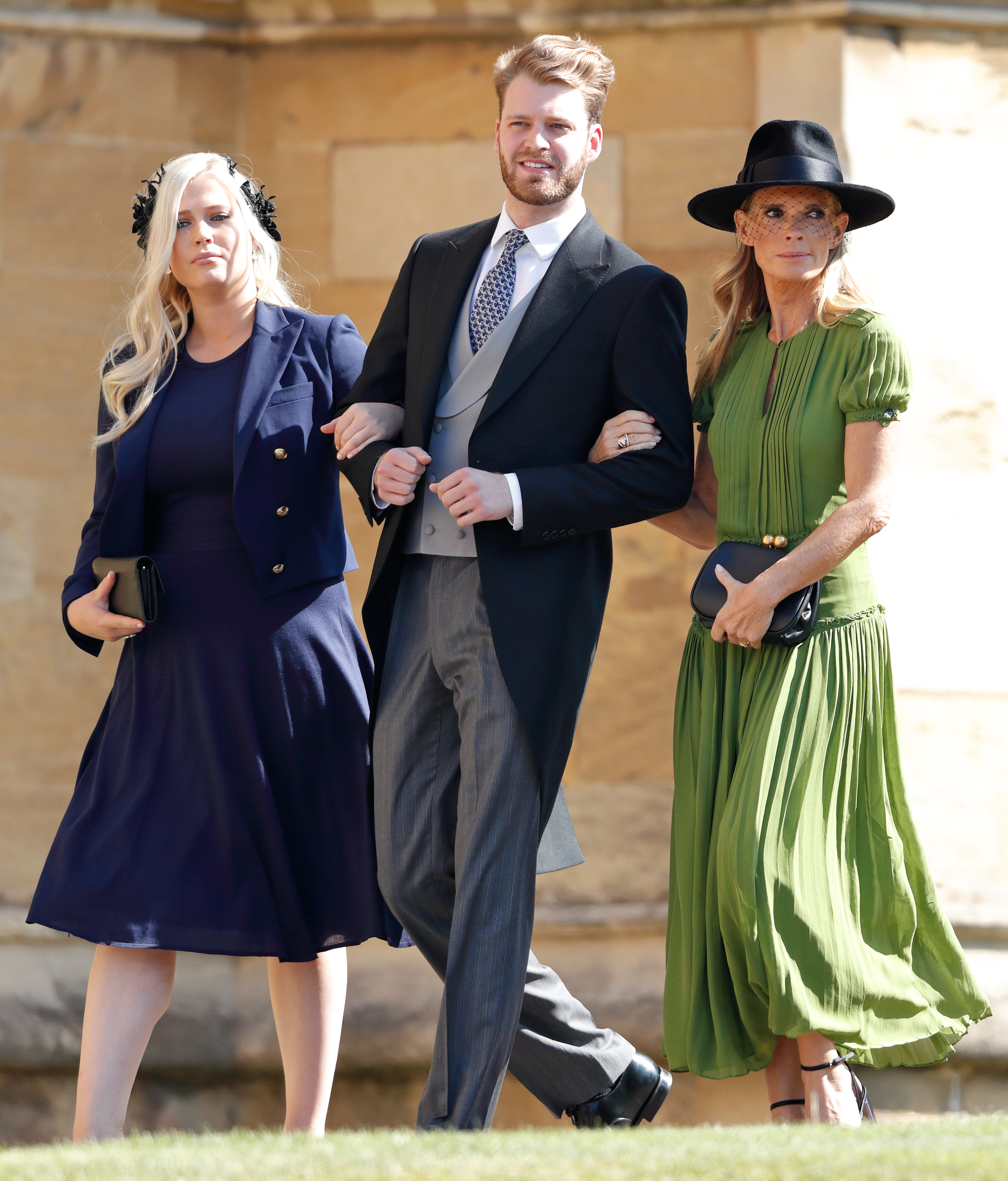 Lady Eliza Spencer, Louis Spencer und Victoria Aitken besuchen die Hochzeit von Prinz Harry und Meghan Markle in der St. George's Chapel, Windsor Castle am 19. Mai 2018 in Windsor, England. | Quelle: Getty Images