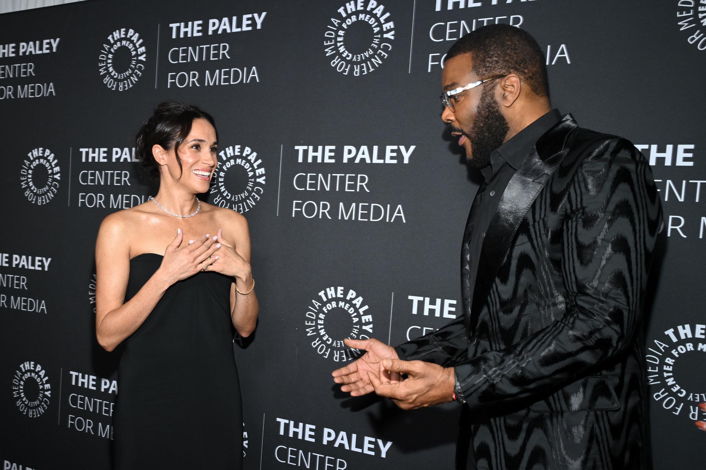 Meghan Markle und Tyler Perry bei der Paley Center for Media's Paley Honors Fall Gala Honoring Perry am 4. Dezember 2024 in Beverly Hills, Kalifornien | Quelle: Getty Images