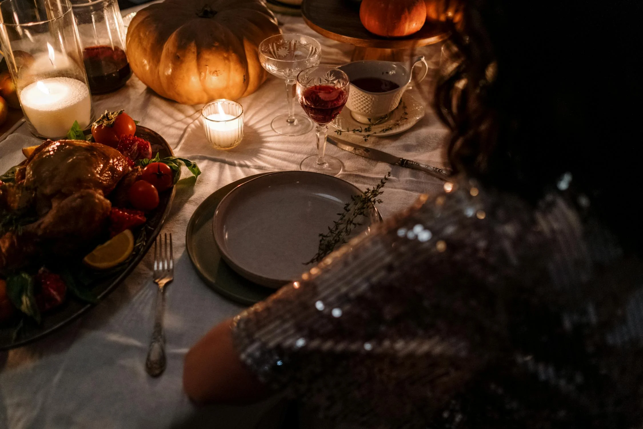 Ein Foto von einem Thanksgiving-Dinner | Quelle: Pexels