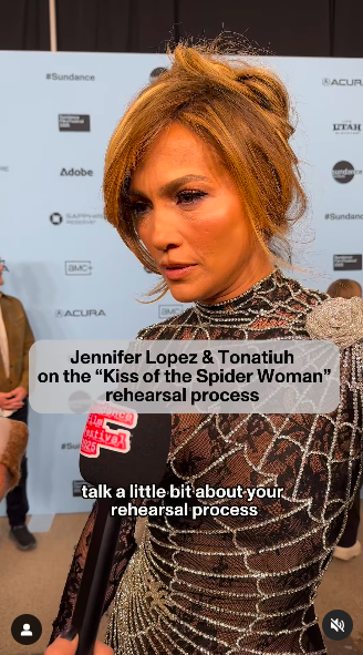 Jennifer Lopez spricht über ihre Erfahrungen bei den Dreharbeiten zu „Kiss of the Spider Woman“. | Quelle: Instagram/sundanceorg