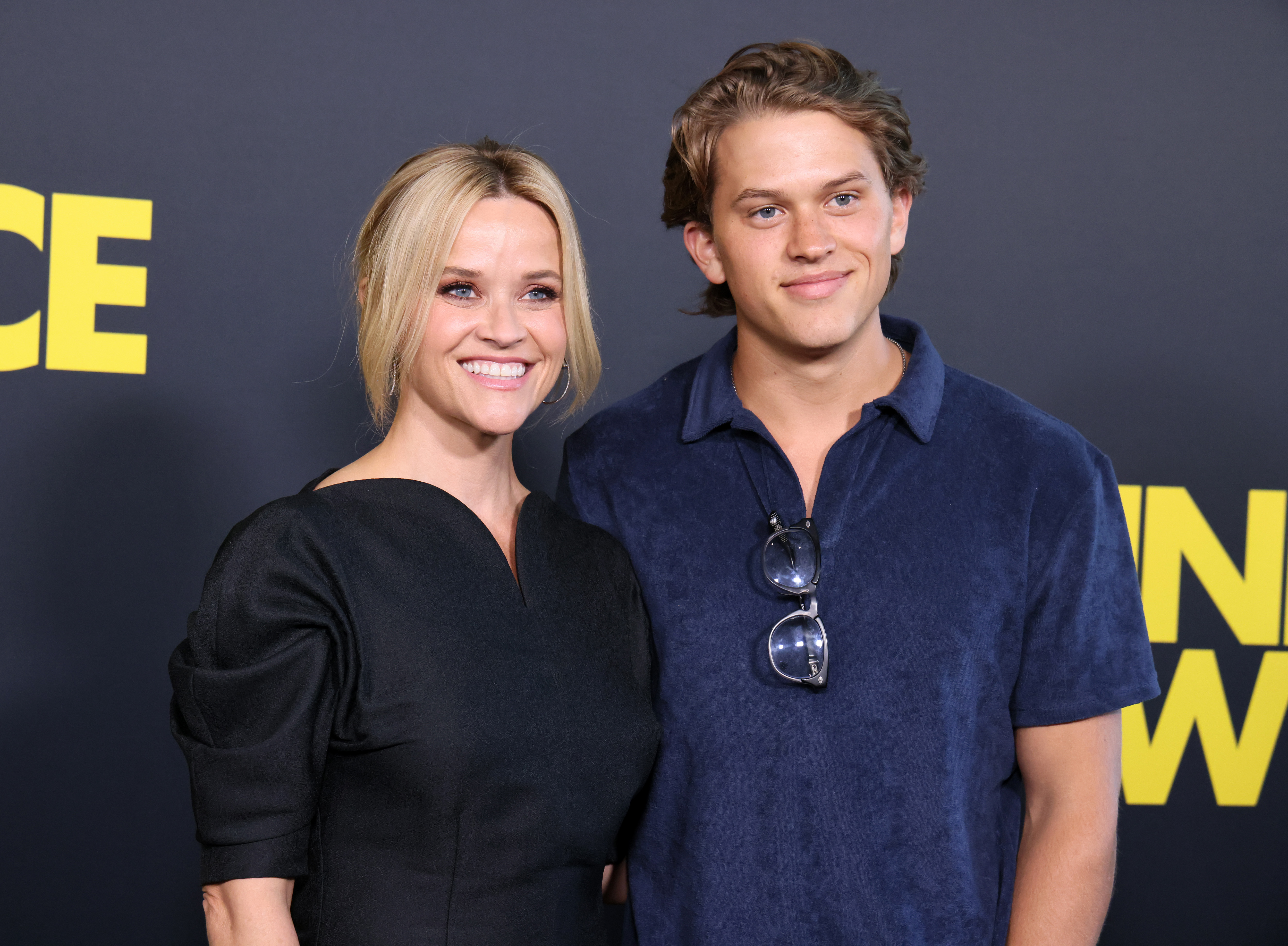 Reese Witherspoon und Deacon Phillippe bei der Premiere von "Blink Twice" in Los Angeles, Kalifornien am 8. August 2024 | Quelle: Getty Images