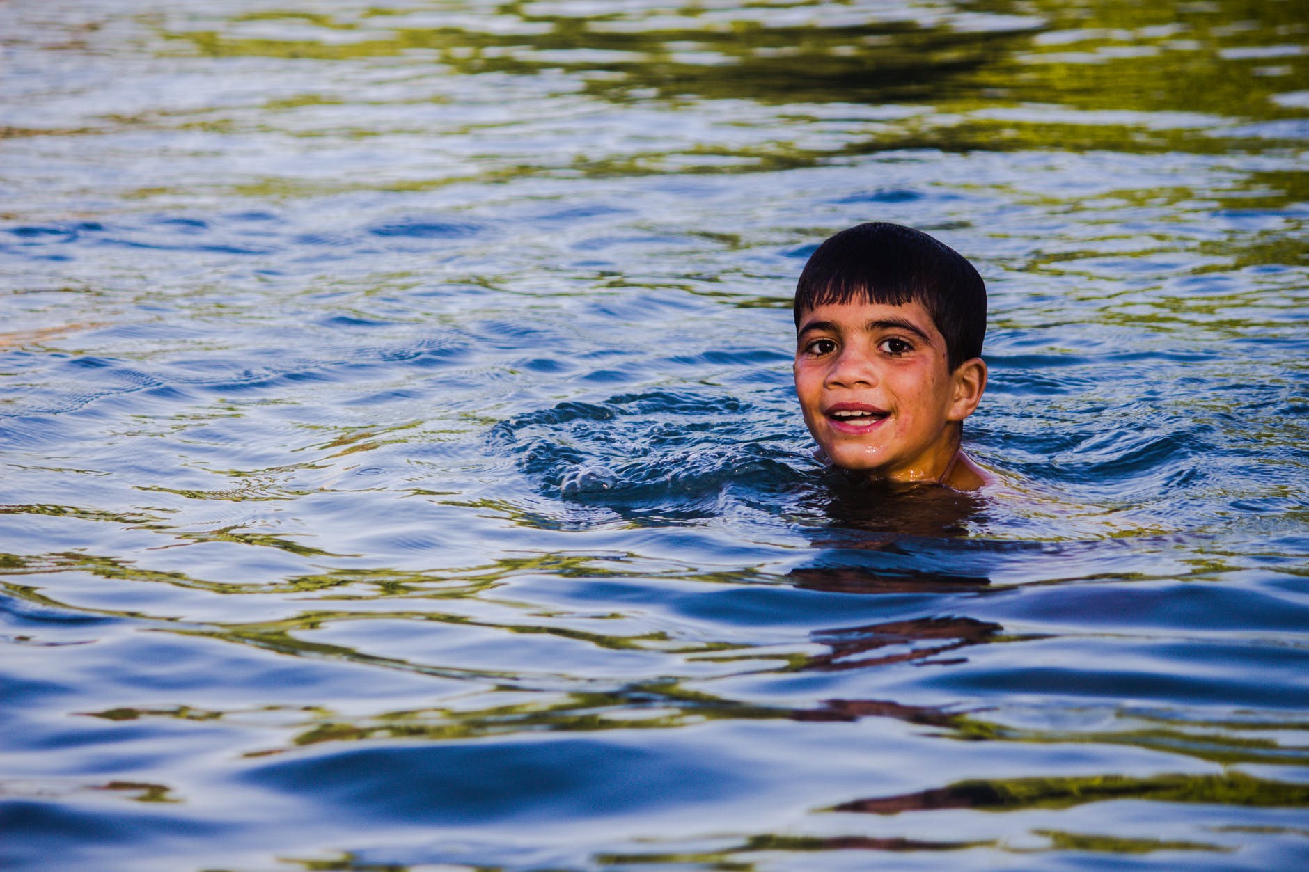 Jack versicherte ihm, dass er schwimmen und Hilfe holen könne. | Quelle: Pexels