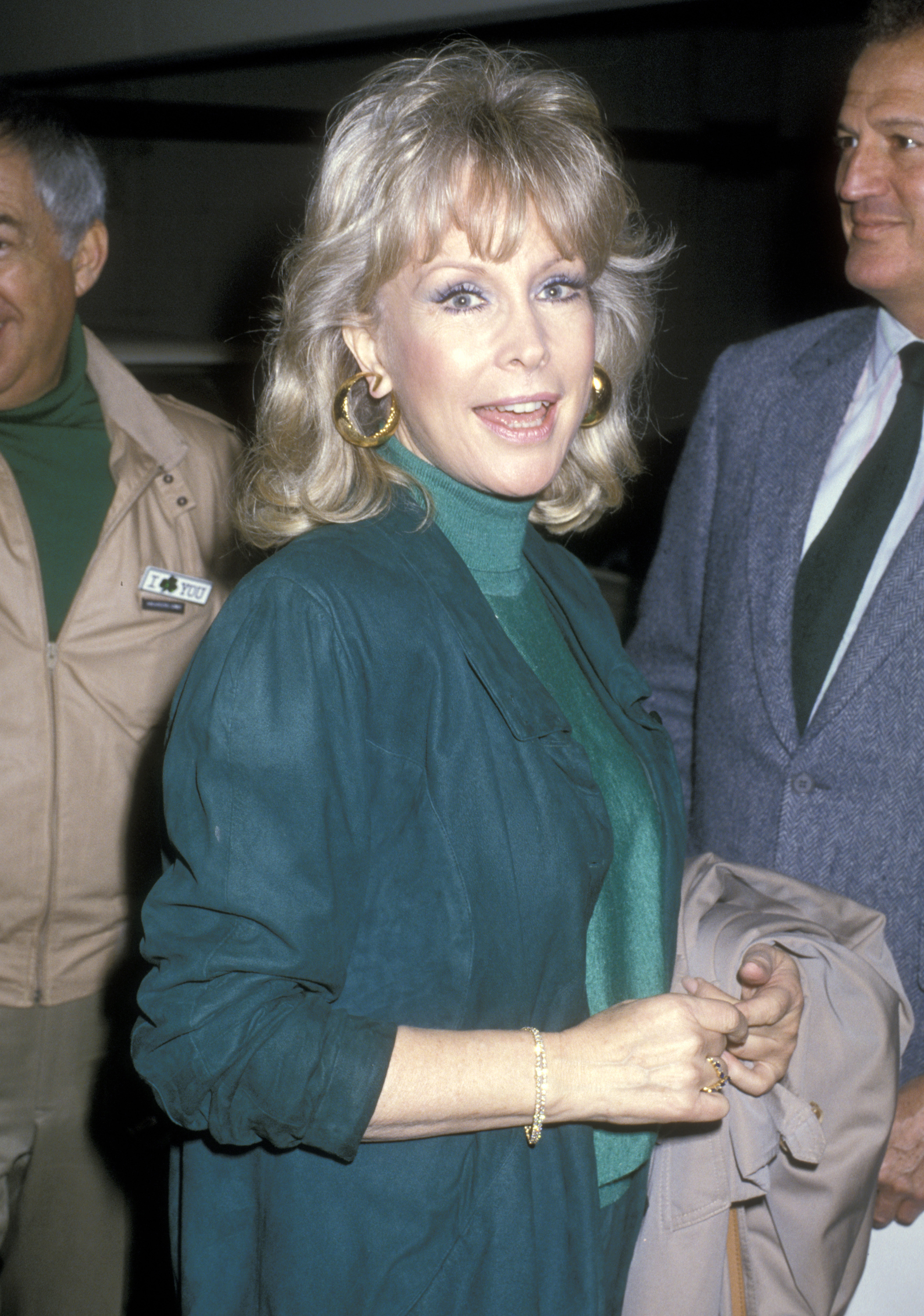 Barbara Eden nimmt an der zweiten jährlichen Hollywood St. Patrick's Day Parade am 16. März 1986 in Beverly Hills, Kalifornien, teil. | Quelle: Getty Images