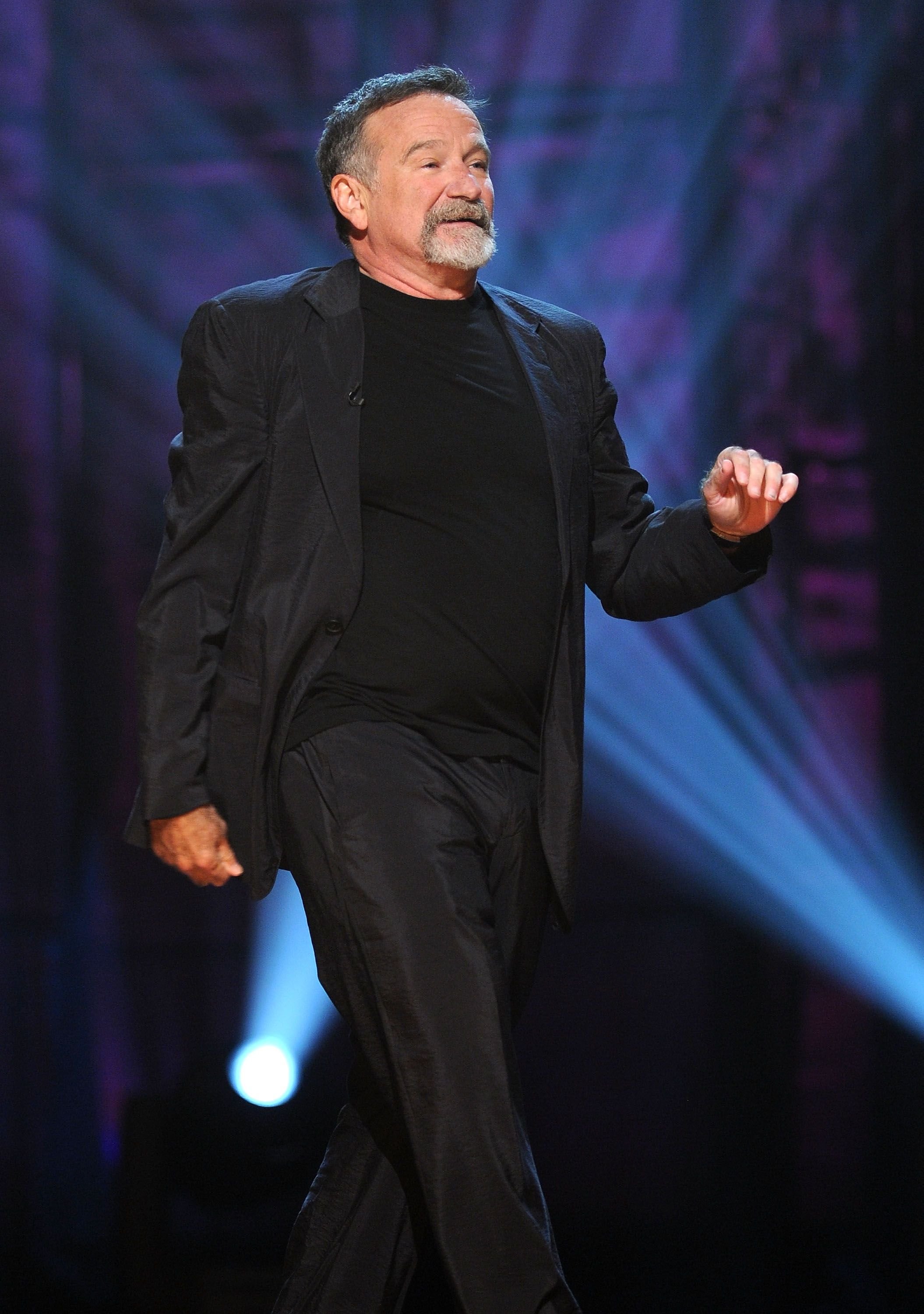 Der verstorbene Comedian Robin Williams sprach am 2. Oktober 2010 in der Nacht der zu vielen Stars von Comedy Central: Ein überbuchtes Konzert für Autismuspädagogik im Beacon Theatre | Quelle: Getty Images