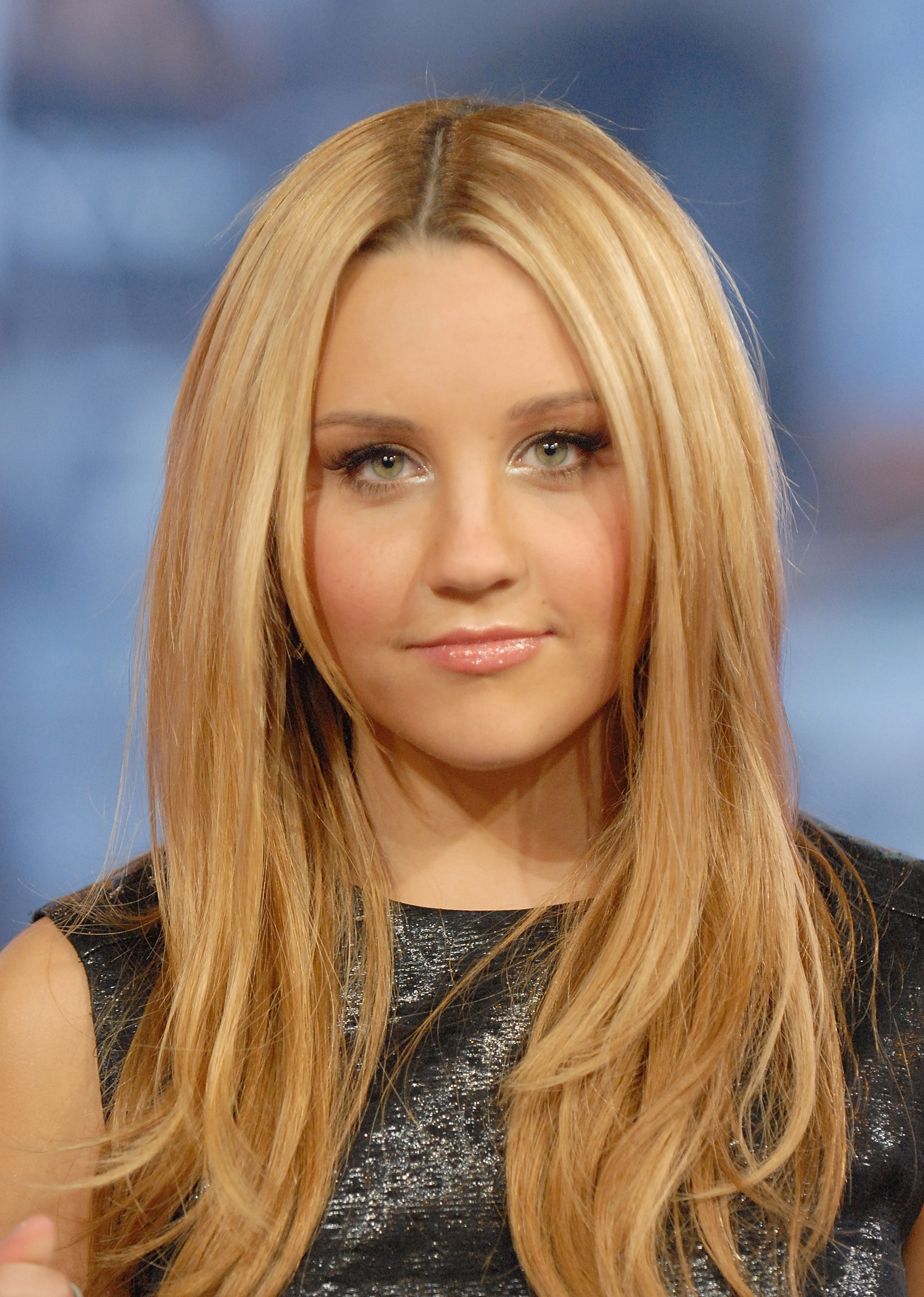 Amanda Bynes bei MTVs "TRL" in New York am 16. Juli 2007. | Quelle: Getty Images