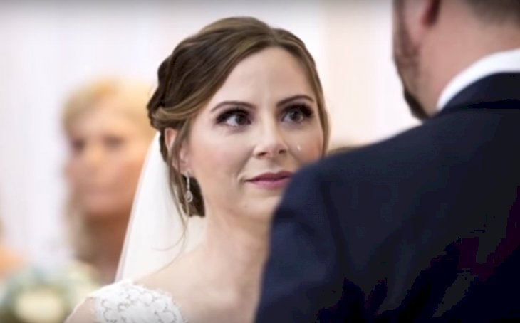 Hochzeit - Screenshot | Quelle: YouTube