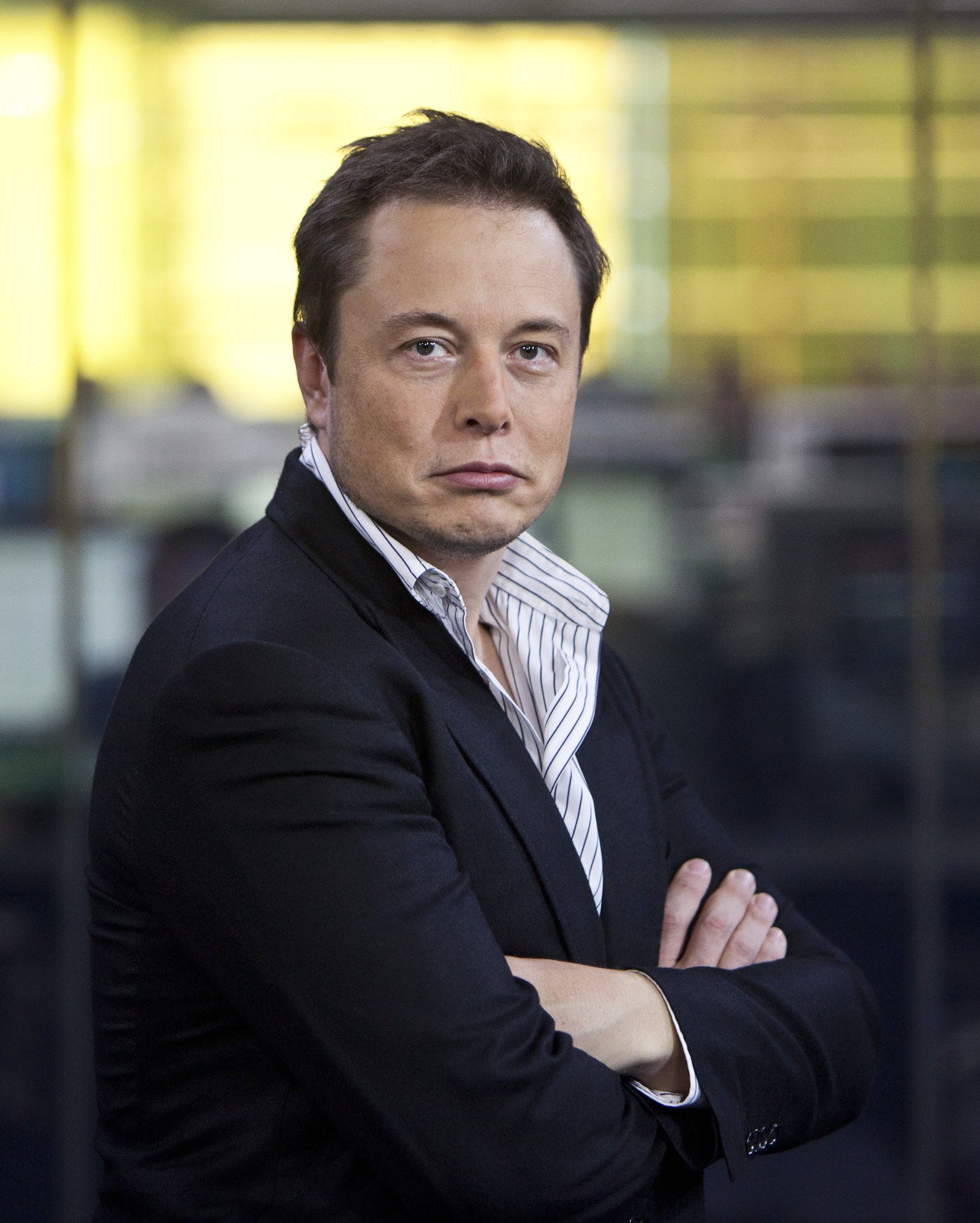 Elon Musk posiert für ein Foto während einer Interviewpause bei Bloomberg Television in New York, am 21. September 2012 | Quelle: Getty Images