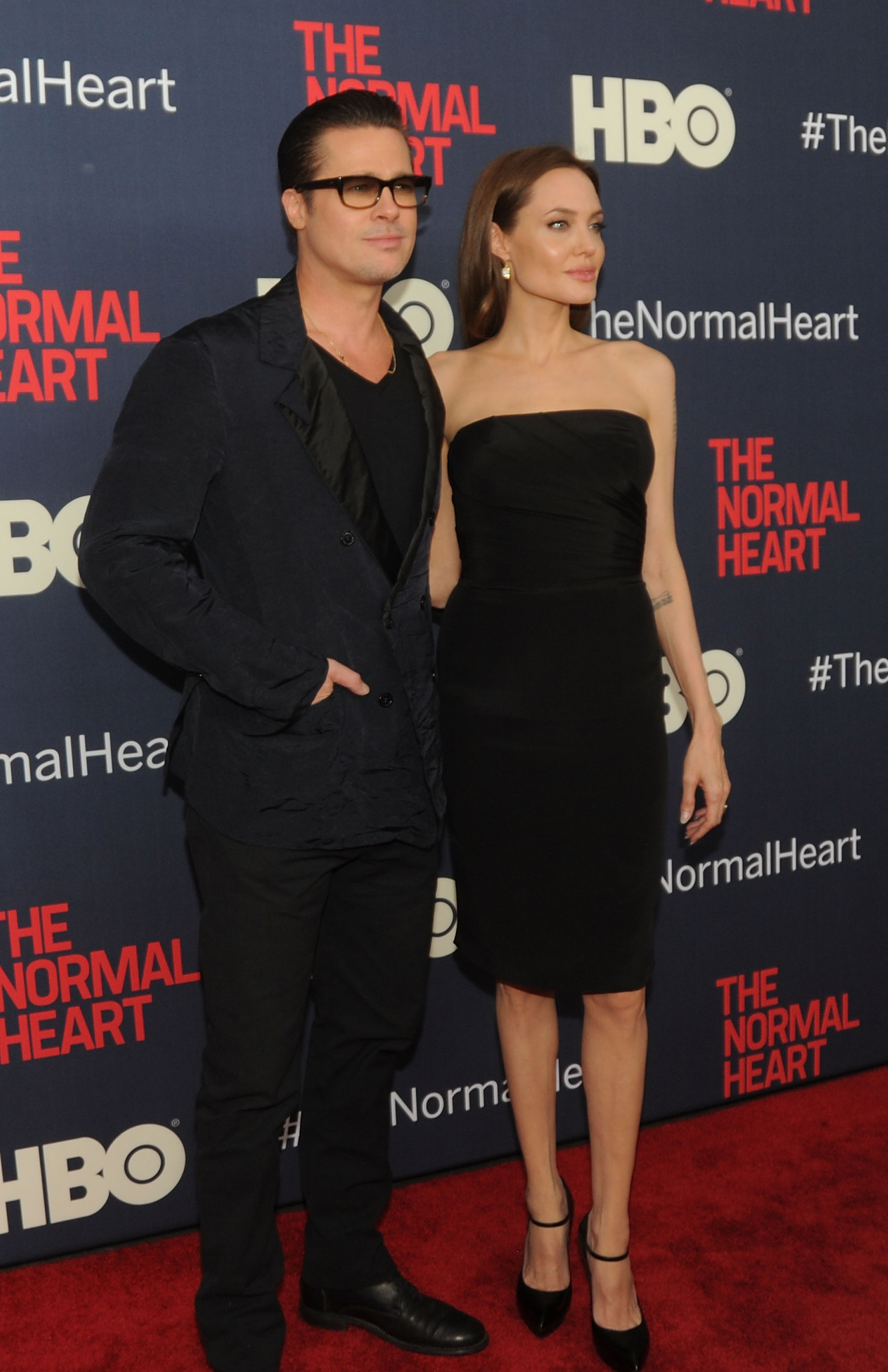 Brad Pitt und Angelina Jolie bei der Vorführung von "The Normal Heart" im Ziegfeld Theater in New York City, am 12. Mai 2014. | Quelle: Getty Images