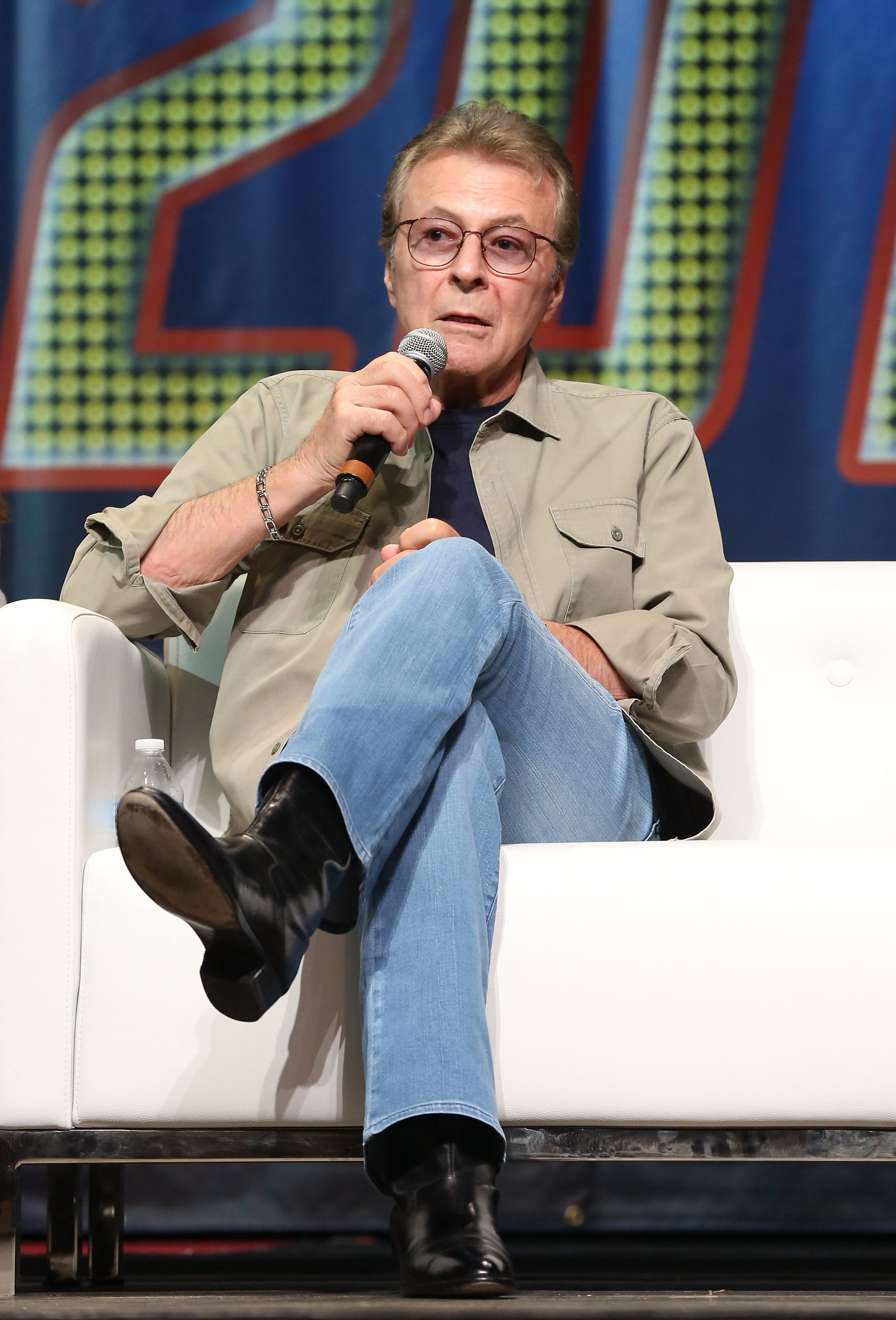 James Darren bei seiner Rede auf der 13. jährlichen Star Trek Convention in Las Vegas, Nevada am 1. August 2014 | Quelle: Getty Images