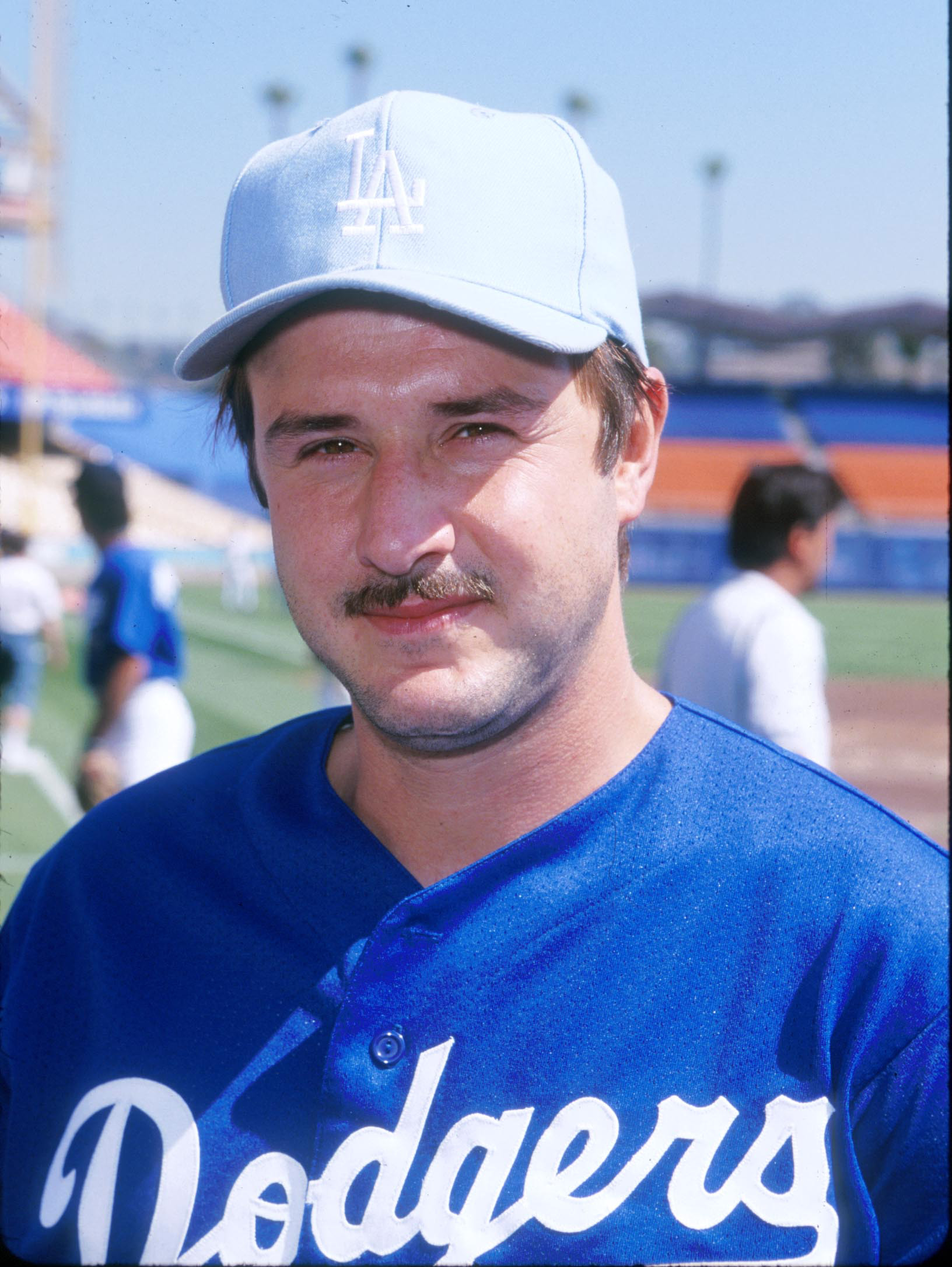 David Arquette beim 41. jährlichen Hollywood All-Star Charity Baseball Game in Los Angeles, Kalifornien, 1999. | Quelle: Getty Images