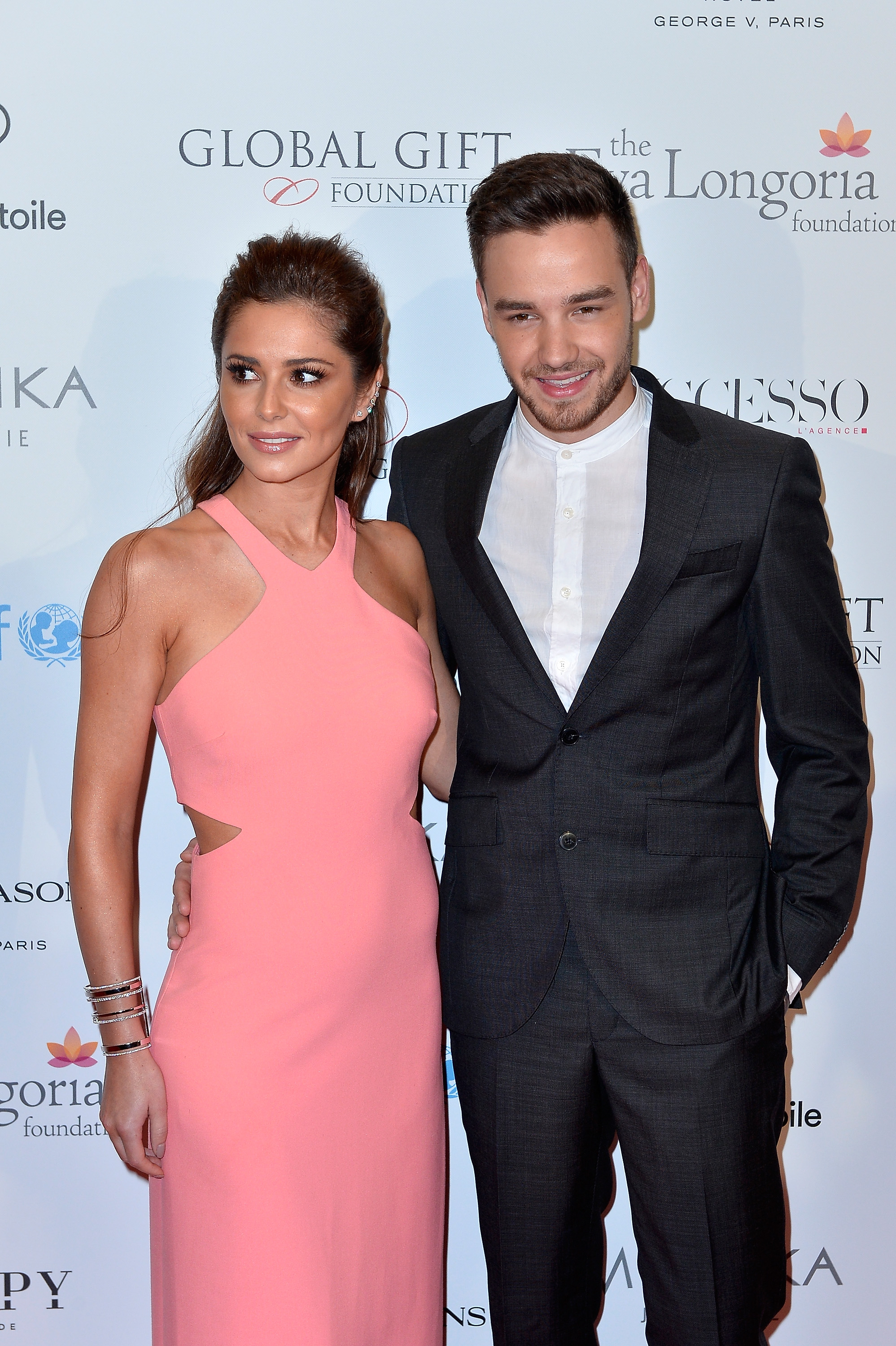 Cheryl Cole und Liam Payne nehmen am 9. Mai 2016 am Fotocall der Global Gift Gala in Paris, Frankreich, teil. | Quelle: Getty Images