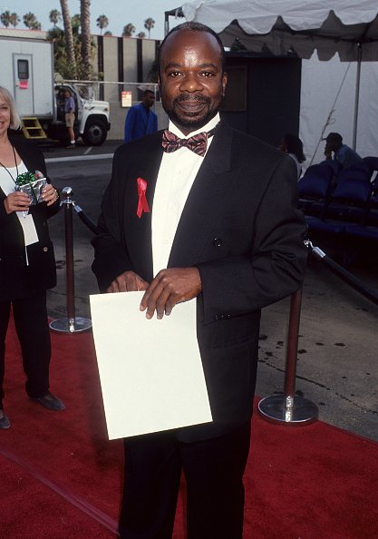 Der Schauspieler Joseph Marcell besucht die First Annual Soul Train Comedy Awards am 3. August 1993 im Santa Monica Civic Auditorium in Santa Monica | Quelle: Getty Images