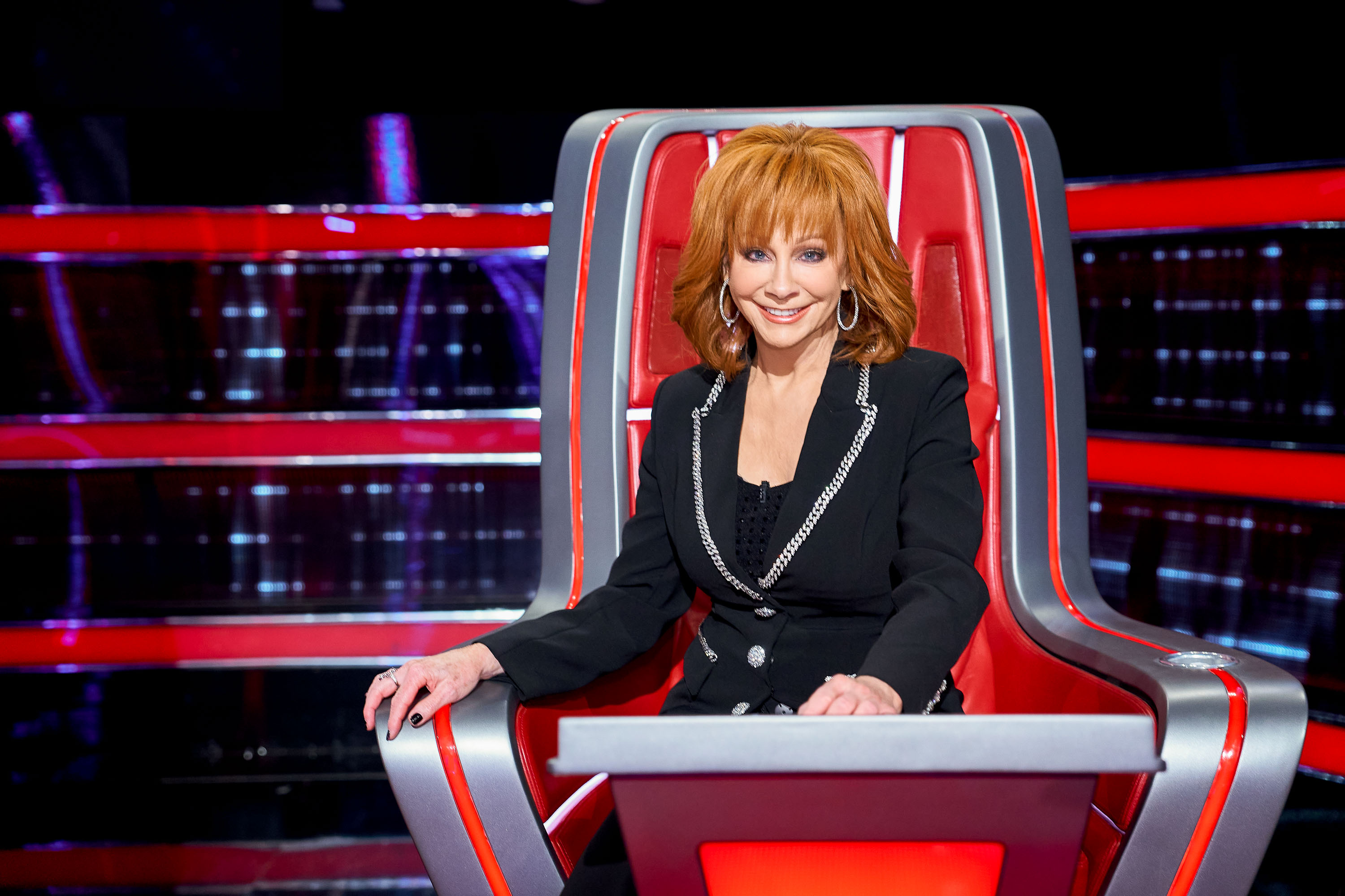 Reba McEntire bei "The Voice" Staffel 24 am 27. September 2023 | Quelle: Getty Images