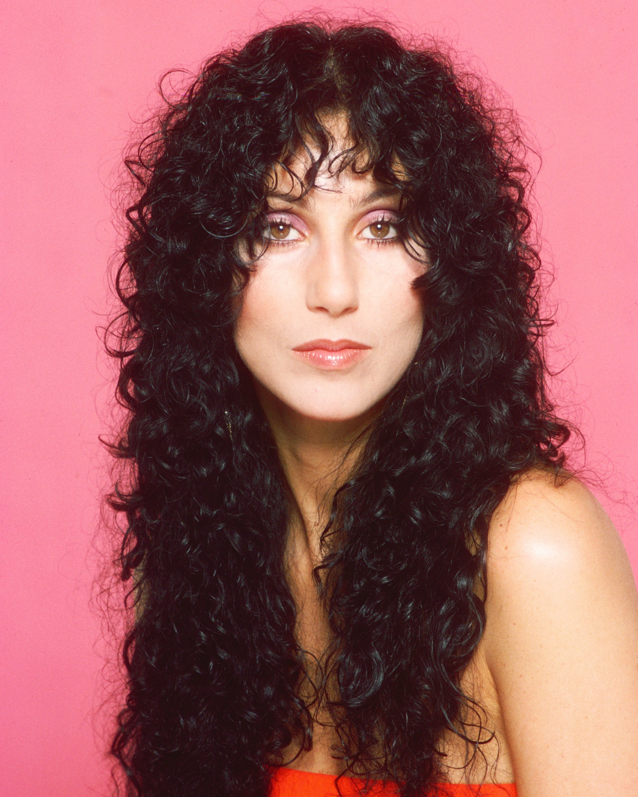 Cher posiert für ein Porträt im Juli 1979 in Los Angeles, Kalifornien | Quelle: Getty Images