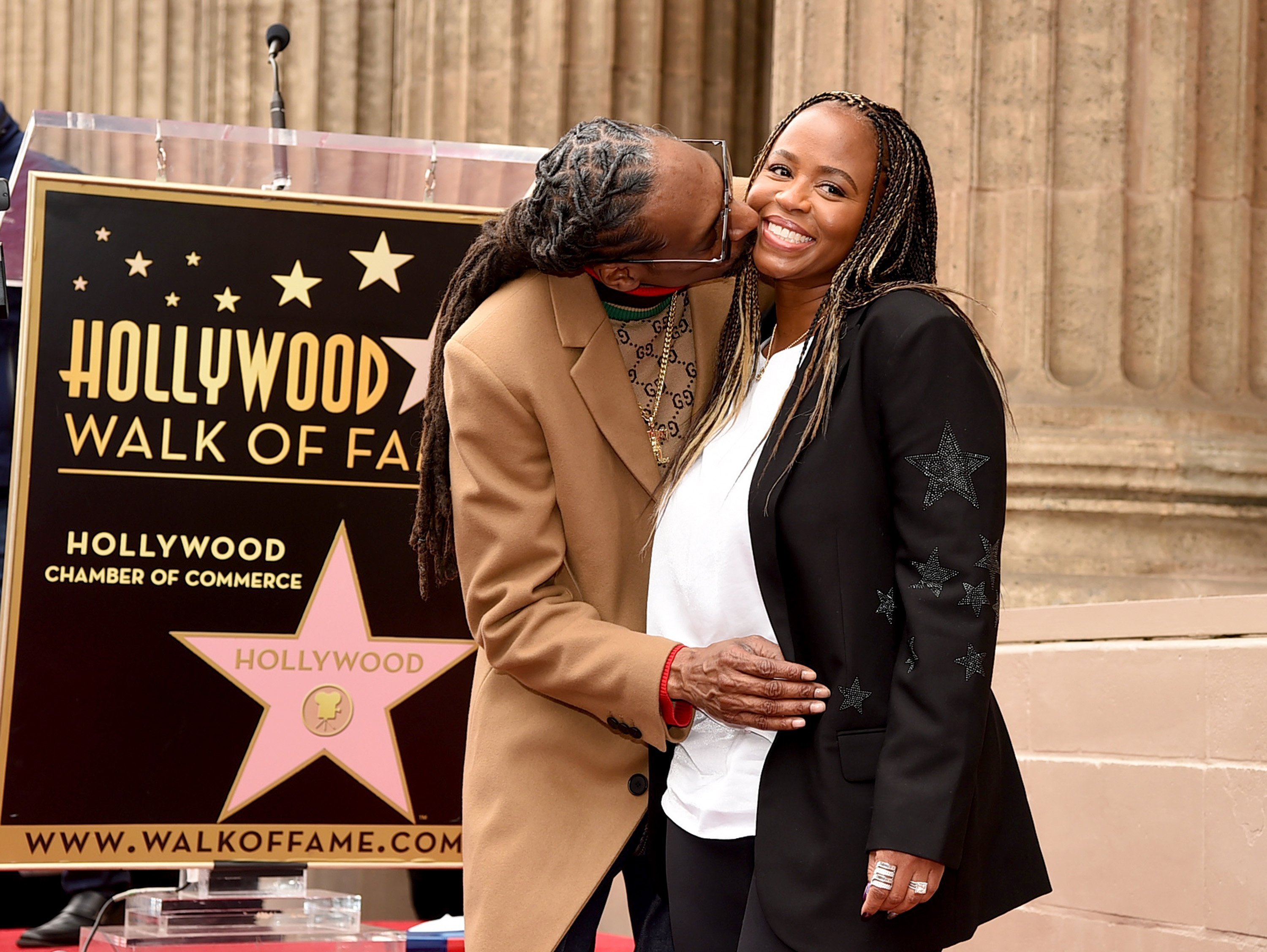 Snoop Dogg mit seiner Frau Shante | Quelle: Getty Images
