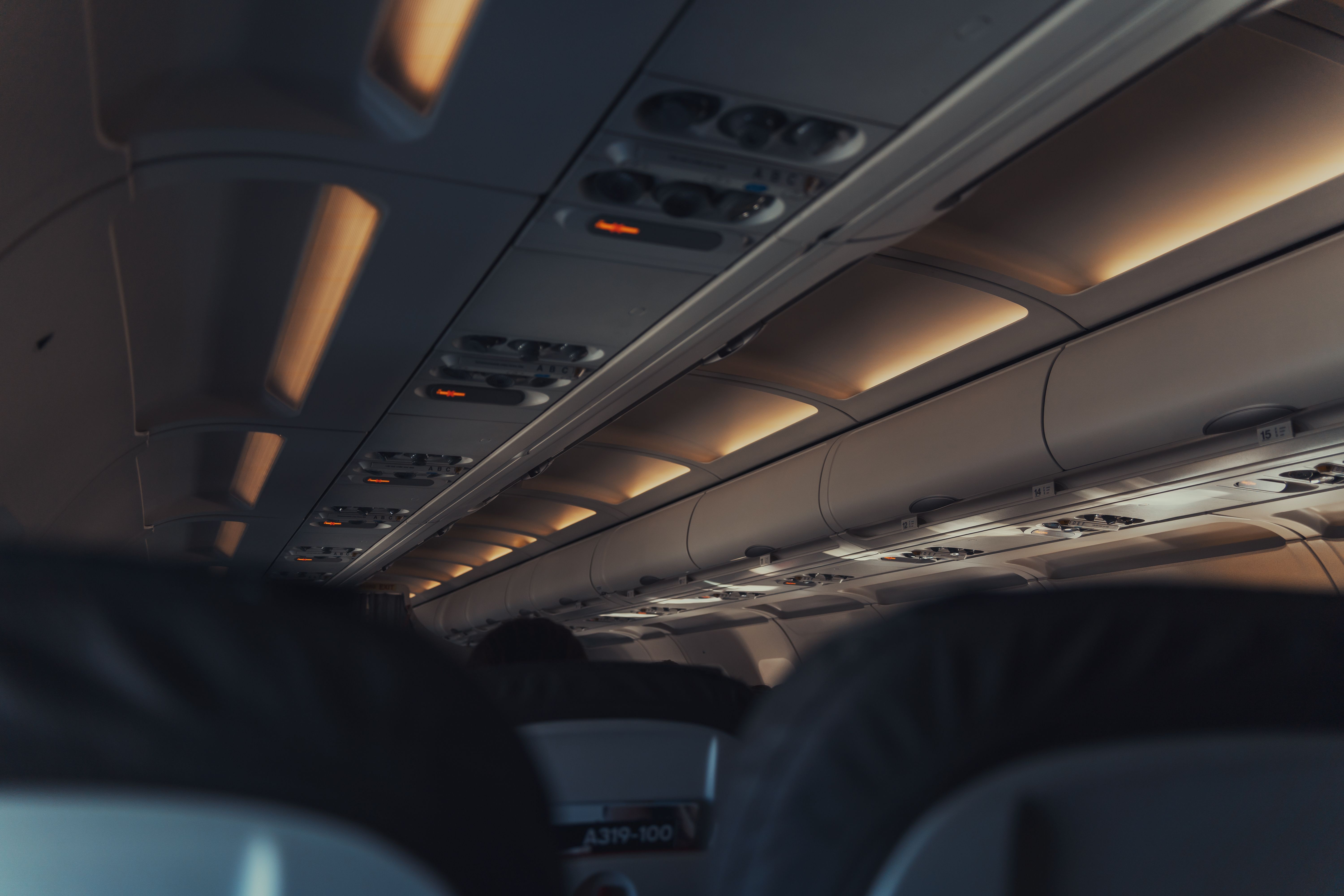 Eine Flugzeugkabine | Quelle: Pexels