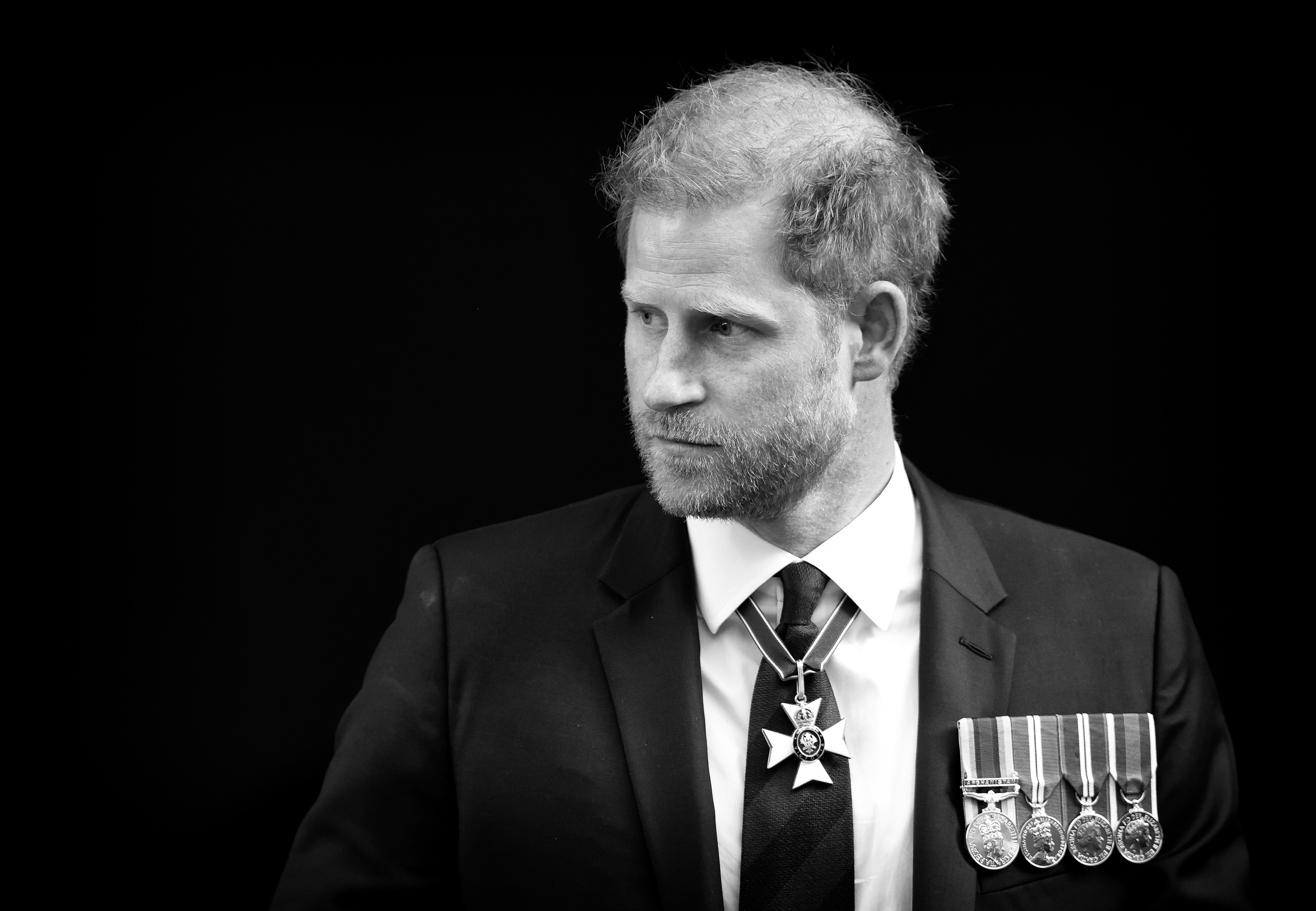 Prinz Harry beim Gottesdienst zum 10-jährigen Jubiläum der Invictus Games Foundation in der St. Paul's Cathedral in London, England am 8. Mai 2024 | Quelle: Getty Images