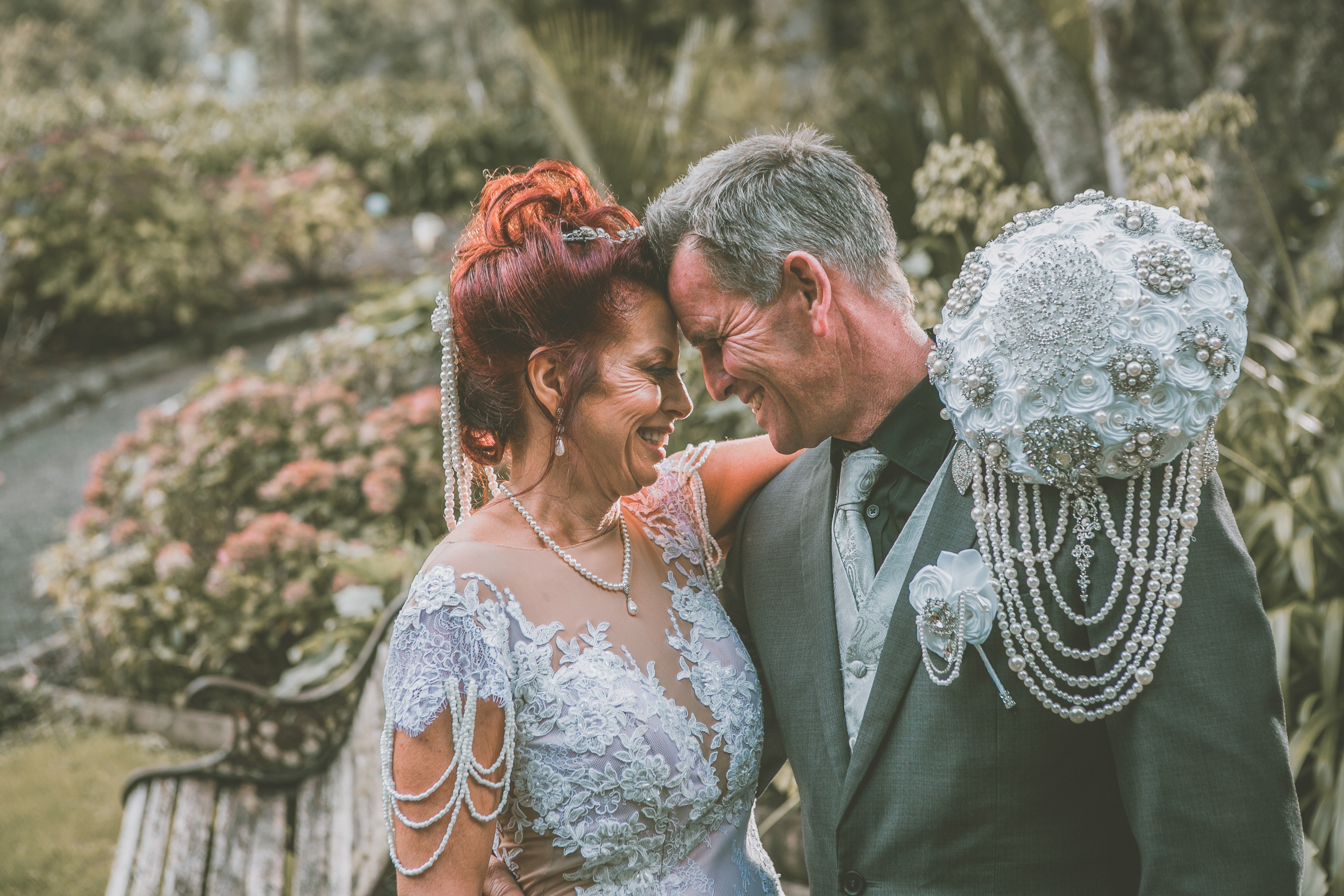 Sandra und Johnny heirateten und lebten ein glückliches Leben. | Quelle: Pexels