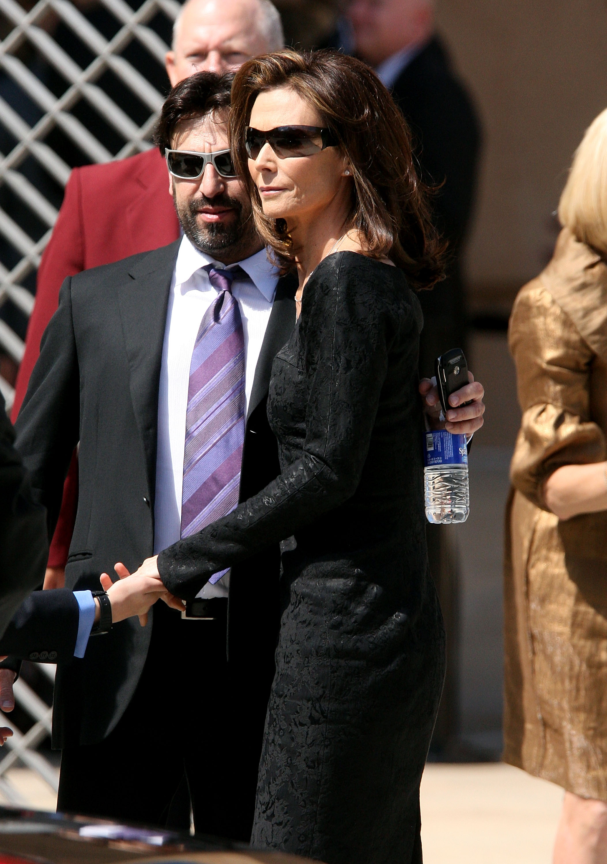 Kate Jackson bei der Trauerfeier von Farrah Fawcett am 30. Juni 2009 in Los Angeles, Kalifornien. | Quelle: Getty Images