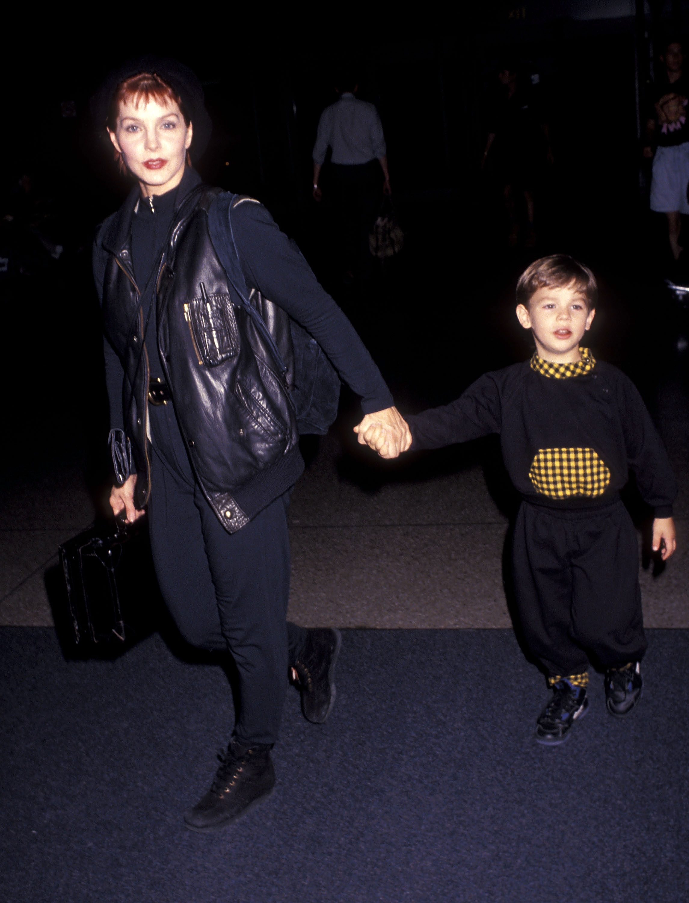 Priscilla Presley und Navarone Garibaldi, 1991 | Quelle: Getty Images