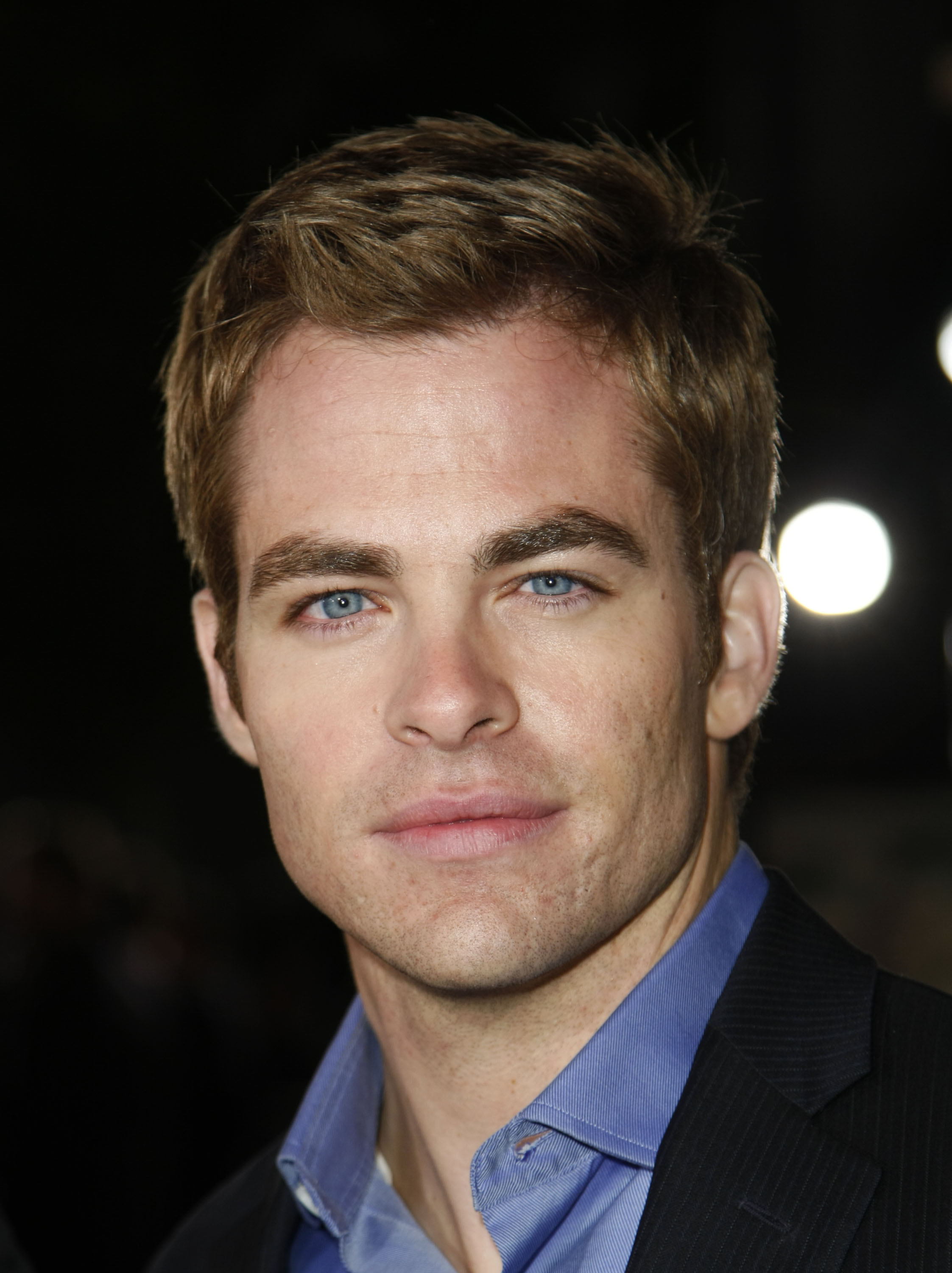 Chris Pine bei der Premiere von "Cloverfield" in Los Angeles, 2007 | Quelle: Getty Images