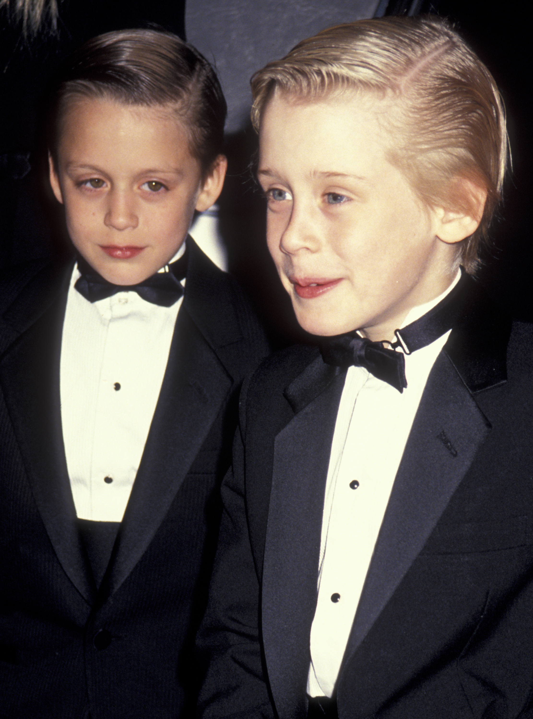 Mit einem seiner Geschwister bei den Fifth Annual American Comedy Awards in Los Angeles, Kalifornien am 9. März 1991 | Quelle: Getty Images