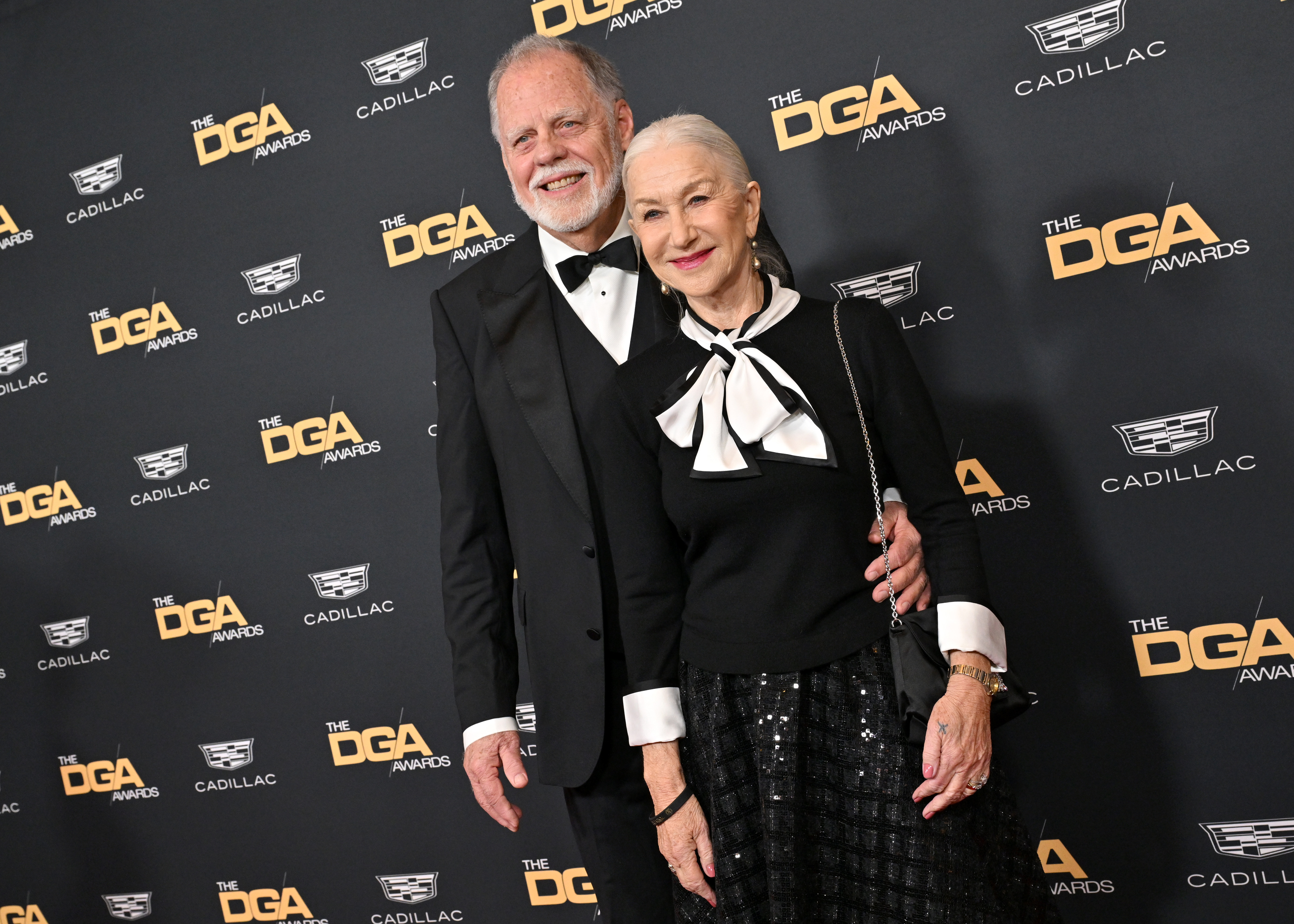 Taylor Hackford und Helen Mirren besuchen die 76th Directors Guild of America Awards in Beverly Hills, Kalifornien, am 10. Februar 2024 | Quelle: Getty Images