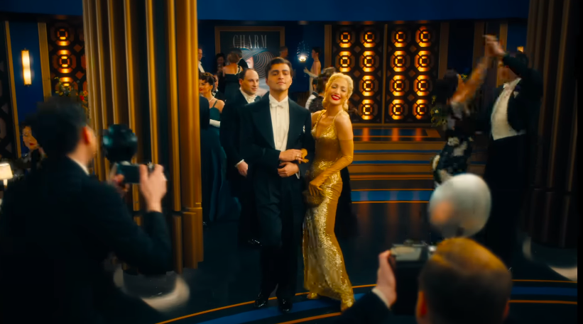 Tonatiuh als Luis und Jennifer Lopez als Ingrid Luna. | Quelle: YouTube/Jennifer Lopez