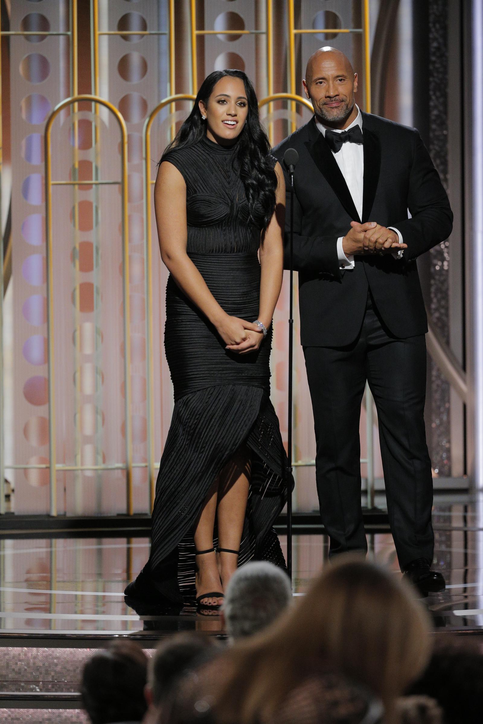 Simone und Dwayne Johnson besuchen die 75th Annual Golden Globe Awards im The Beverly Hilton Hotel am 7. Januar 2018 | Quelle: Getty Images