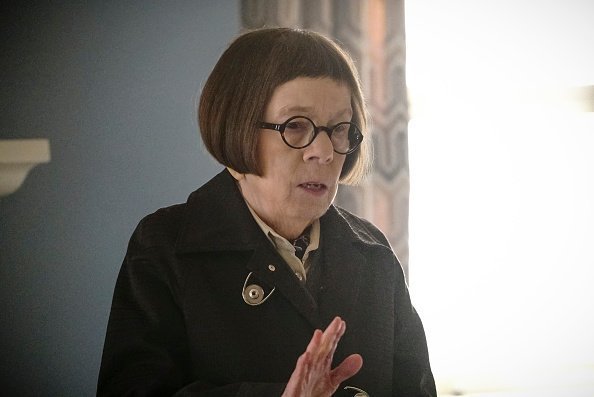 Linda Hunt in NCIS: LOS ANGELES | Quelle: Getty Images