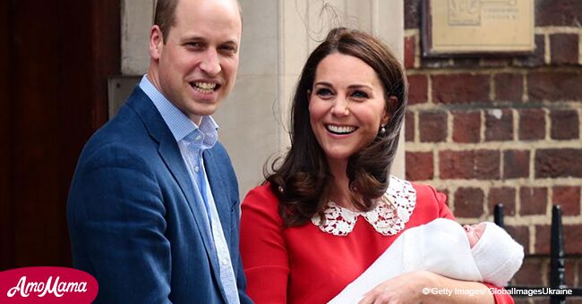 Ein professioneller Lippenleser hat verraten, was Kate und William zueinander gesagt haben, als sie ihr drittes Baby vorstellten