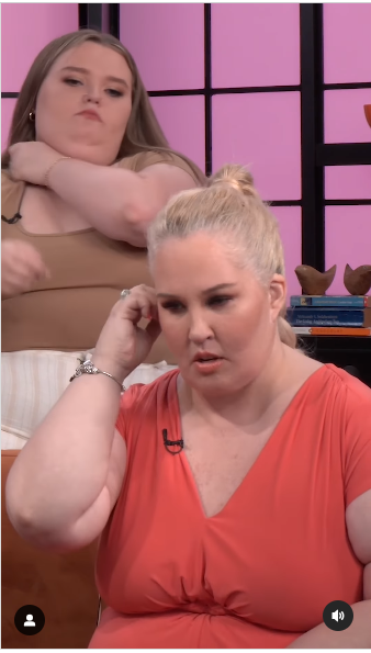 Mama June und Alana "Honey Boo Boo" Thompson | Quelle: Instagram/pagesix