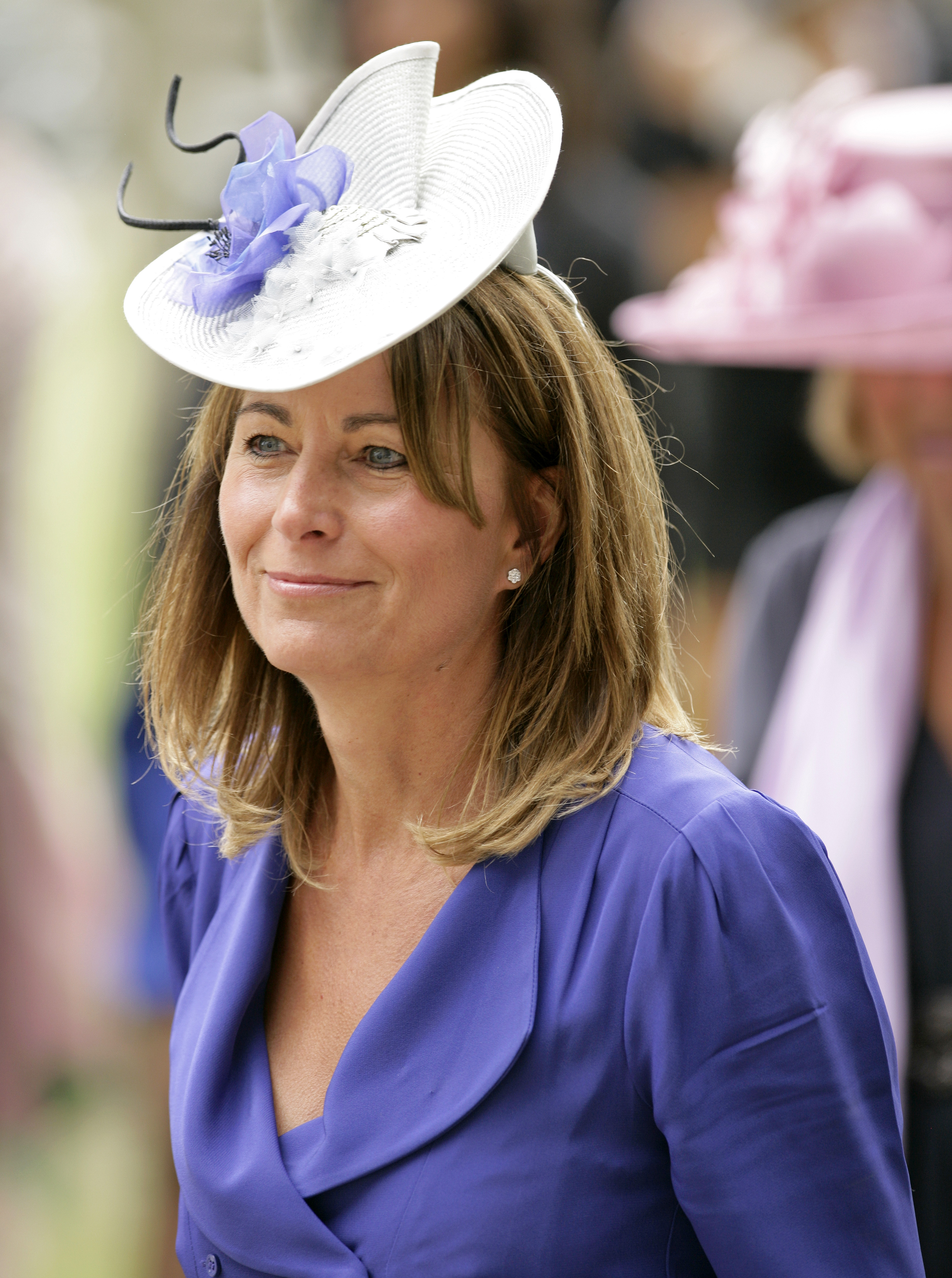 Carole Middleton besucht Tag 5 von Royal Ascot auf der Ascot-Rennbahn in England, am 19. Juni 2010. | Quelle: Getty Images