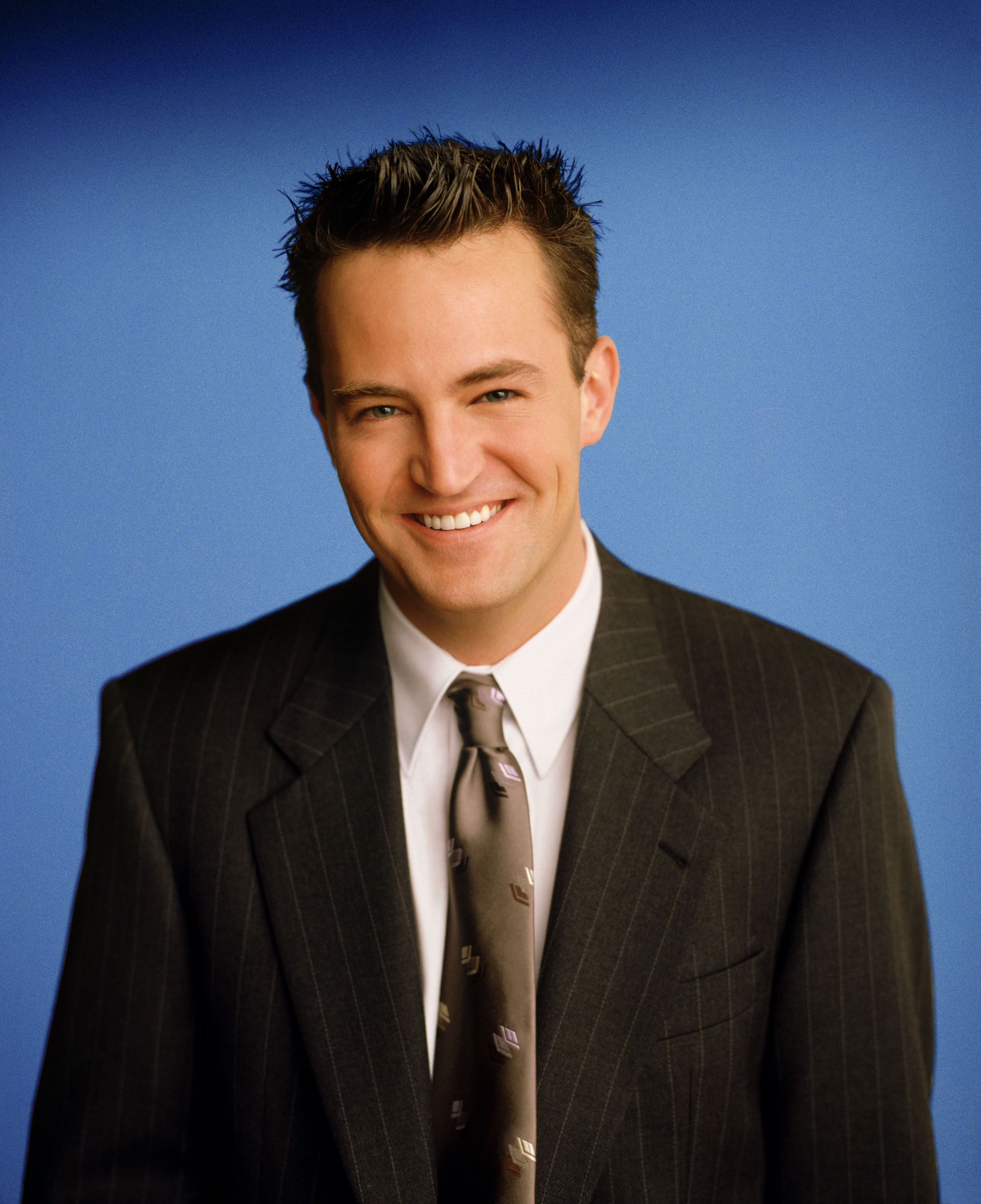 Matthew Perry in der Rolle des Chandler Bing in "Friends", ca. 2001. | Quelle: Getty Images