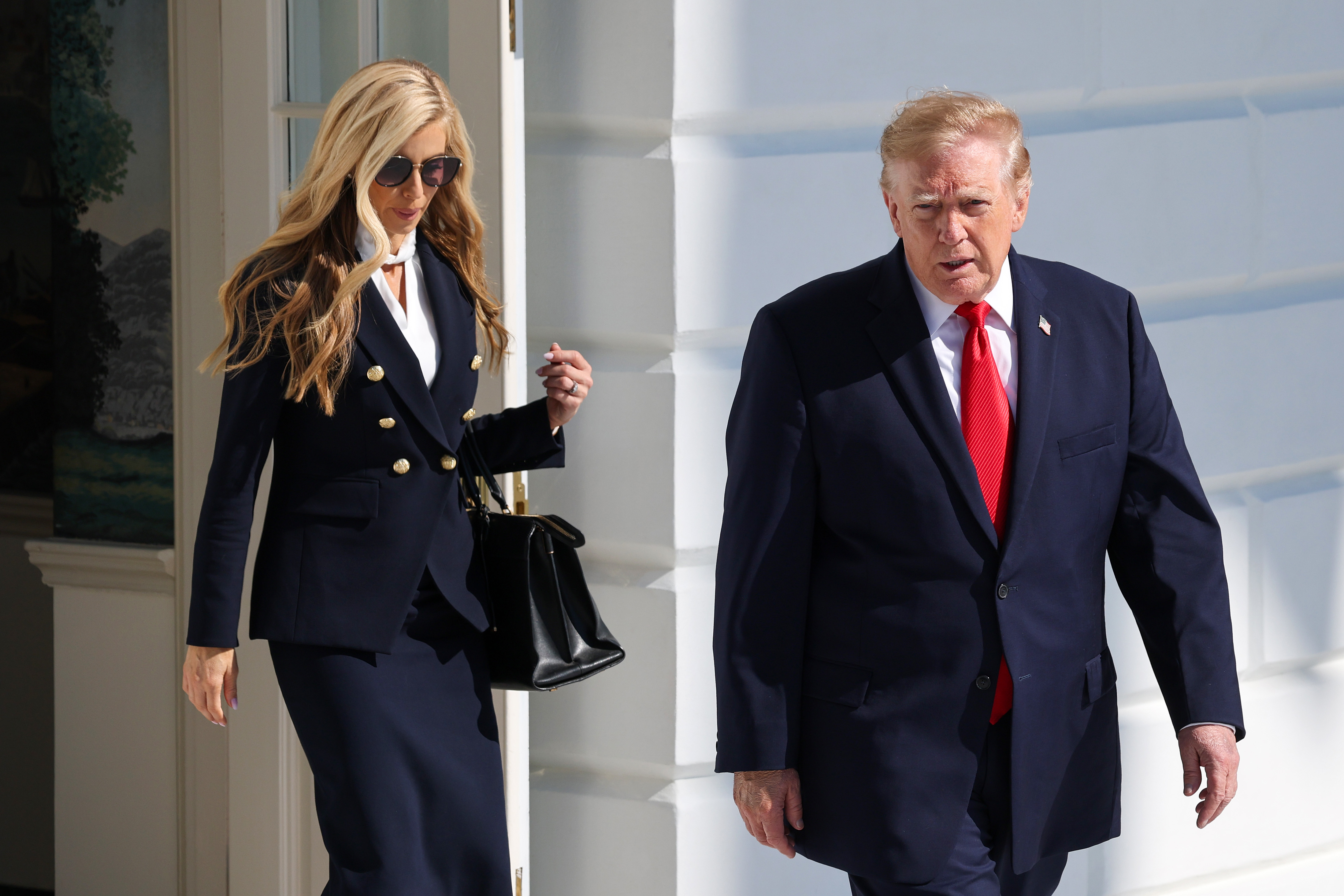 Bevor sie ins Weiße Haus kam, arbeitete Zacharia als Kommunikationsberaterin für die Trump Media and Technology Group, das Unternehmen hinter Truth Social. | Quelle: Getty Images.