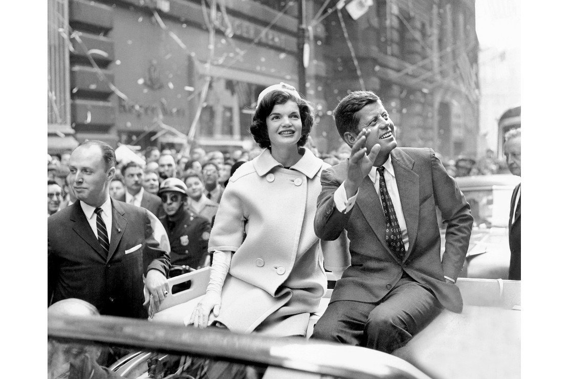 John F Kennedy und Frau Jackie - Quelle: Getty/Global Images Ukraine