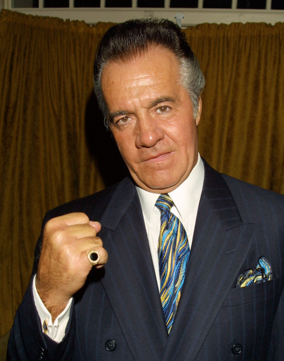 Tony Sirico hatte im echten Leben Verbindungen zur Unterwelt, bevor er seine Schauspielkarriere startete. Auf diesem Foto war er bei der Feier zu Ehren von Rodgers & Hammerstein dabei