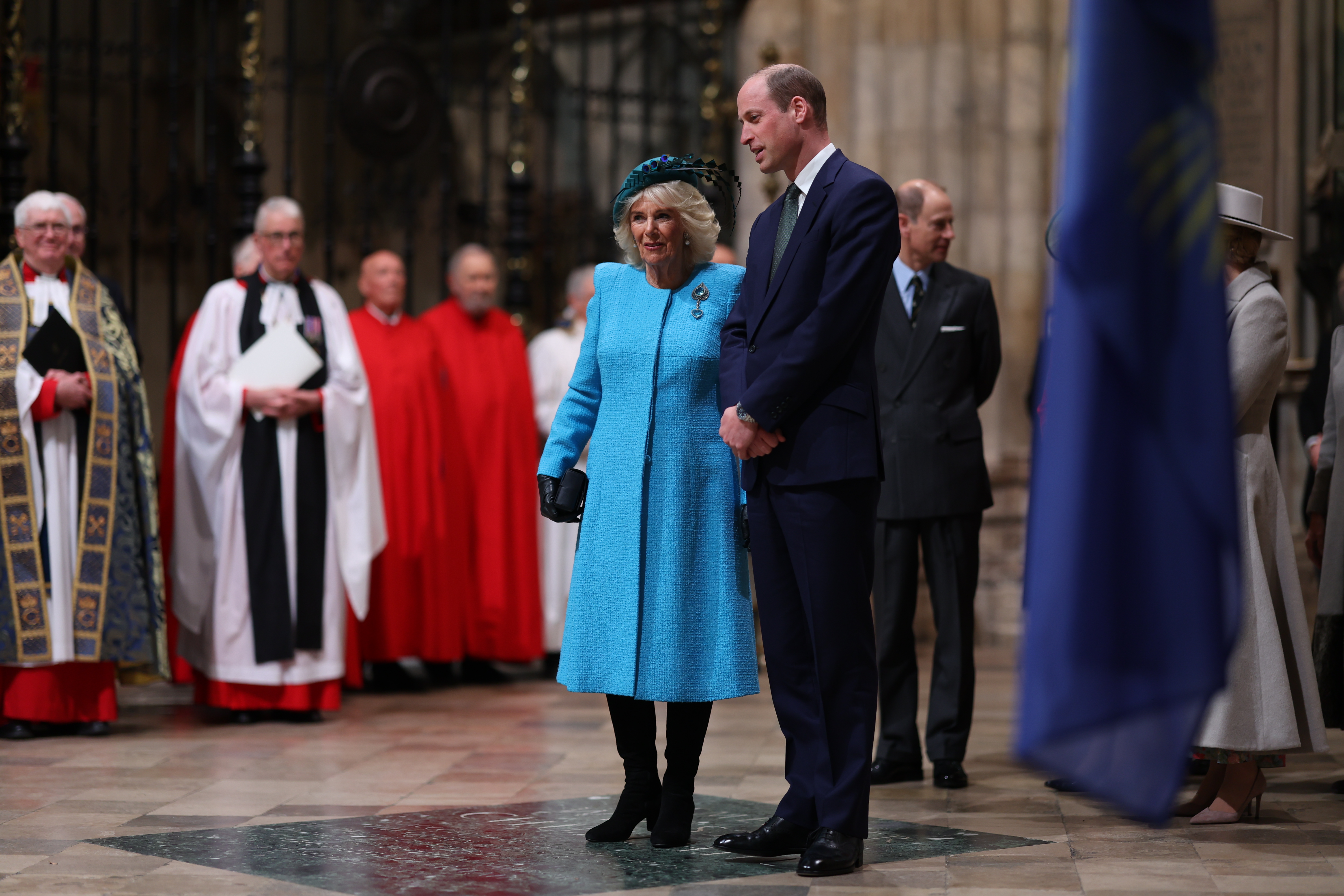 Königin Camilla und Prinz William beim Gottesdienst zum Commonwealth Day 2024 in der Westminster Abbey am 11. März 2024 in London, England | Quelle: Getty Images