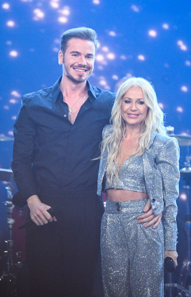 Die Sänger Michelle und Eric Philippi bei den Aufzeichnungen zur „Beatrice Egli Show“ in Berlin-Adlershof