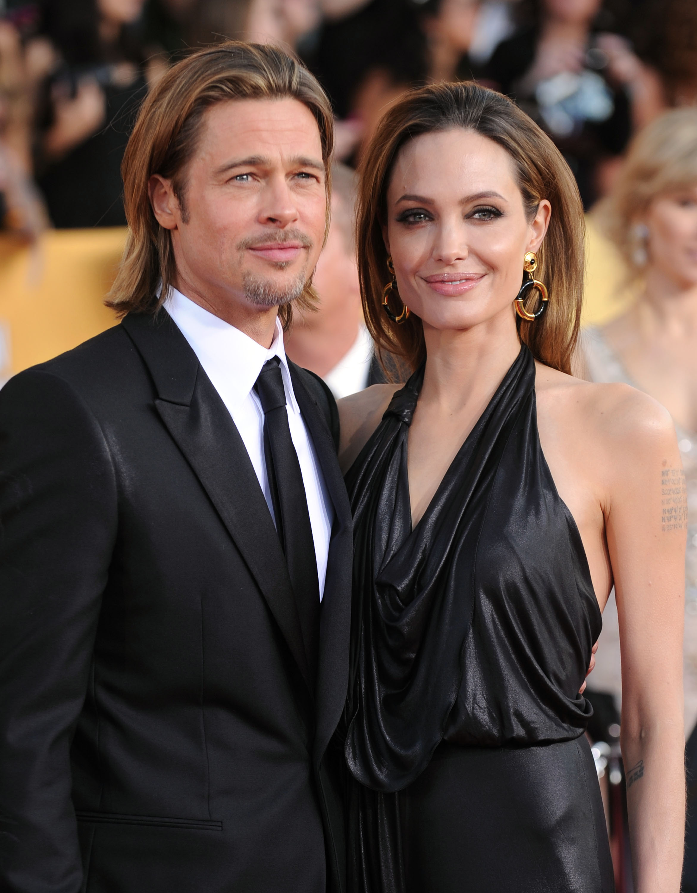 Brad Pitt und Angelina Jolie bei den 18th Annual Screen Actors Guild Awards am 29. Januar 2012 in Los Angeles, Kalifornien. | Quelle: Getty Images