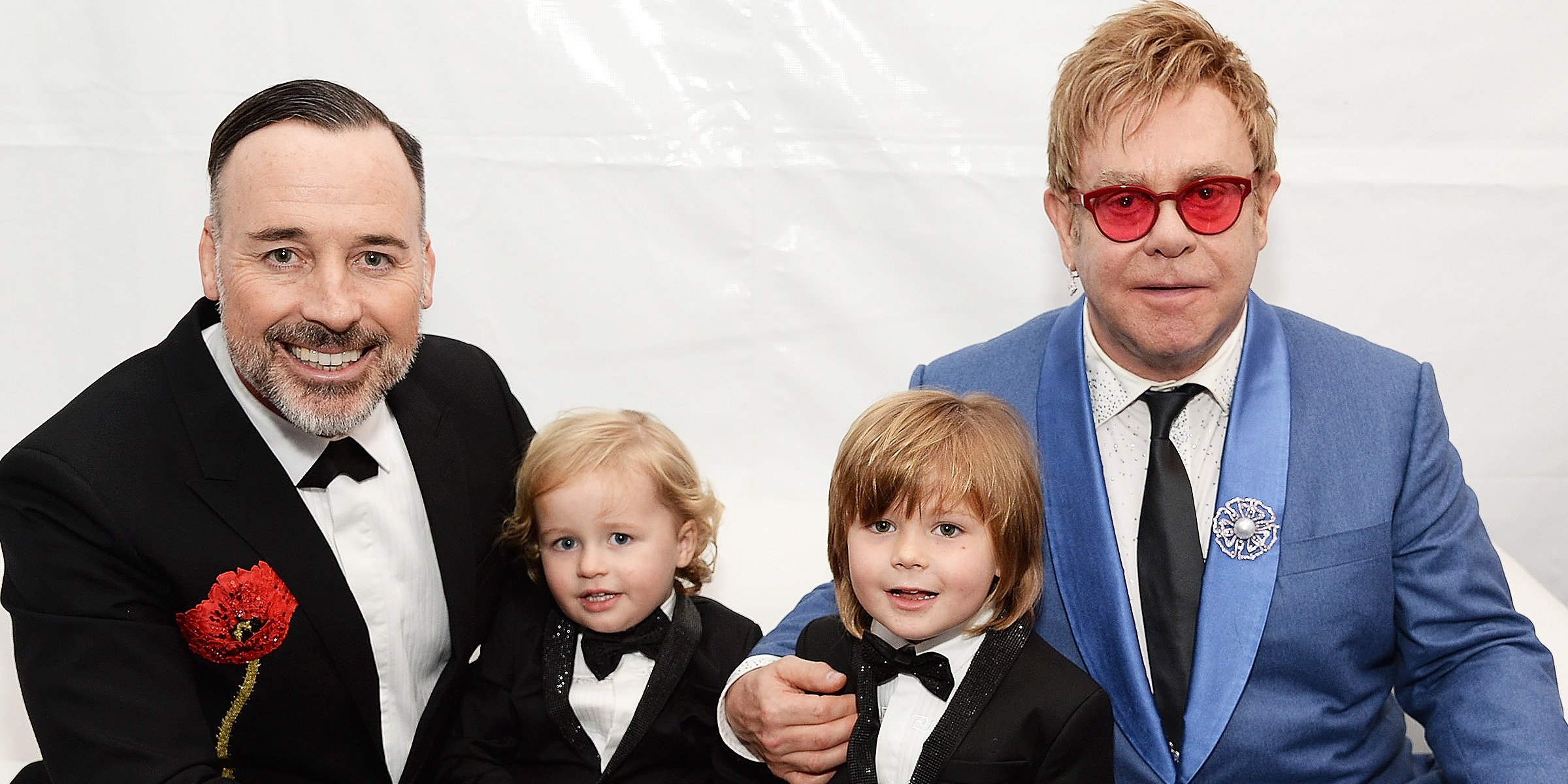 David Furnish, Elijah Furnish-John, Zachary Furnish-John, und Elton John | Quelle: Getty Images