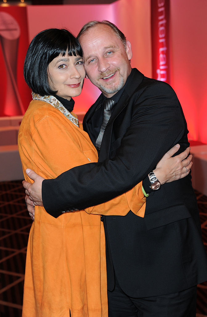 Der Schauspieler Alexander Held und seine Frau Patricia Fugger nehmen am 14. November 2012 im Westin Grand Hotel in München am Video Entertainment Award 2012 teil | Quelle: Getty Images