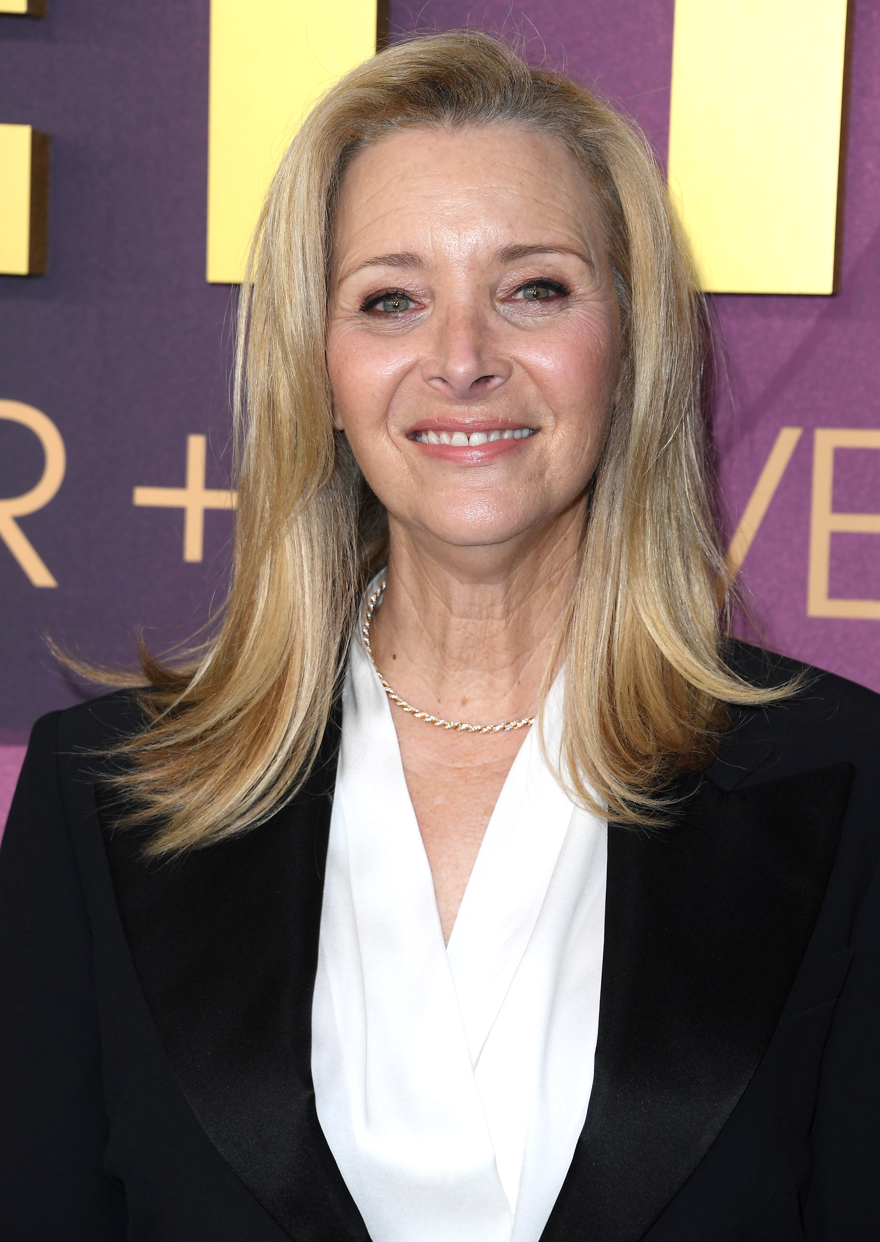 Lisa Kudrow besucht NBCs "Carol Burnett: 90 Years Of Laughter + Love" Birthday Special in Los Angeles am 2. März 2023. | Quelle: Getty Images